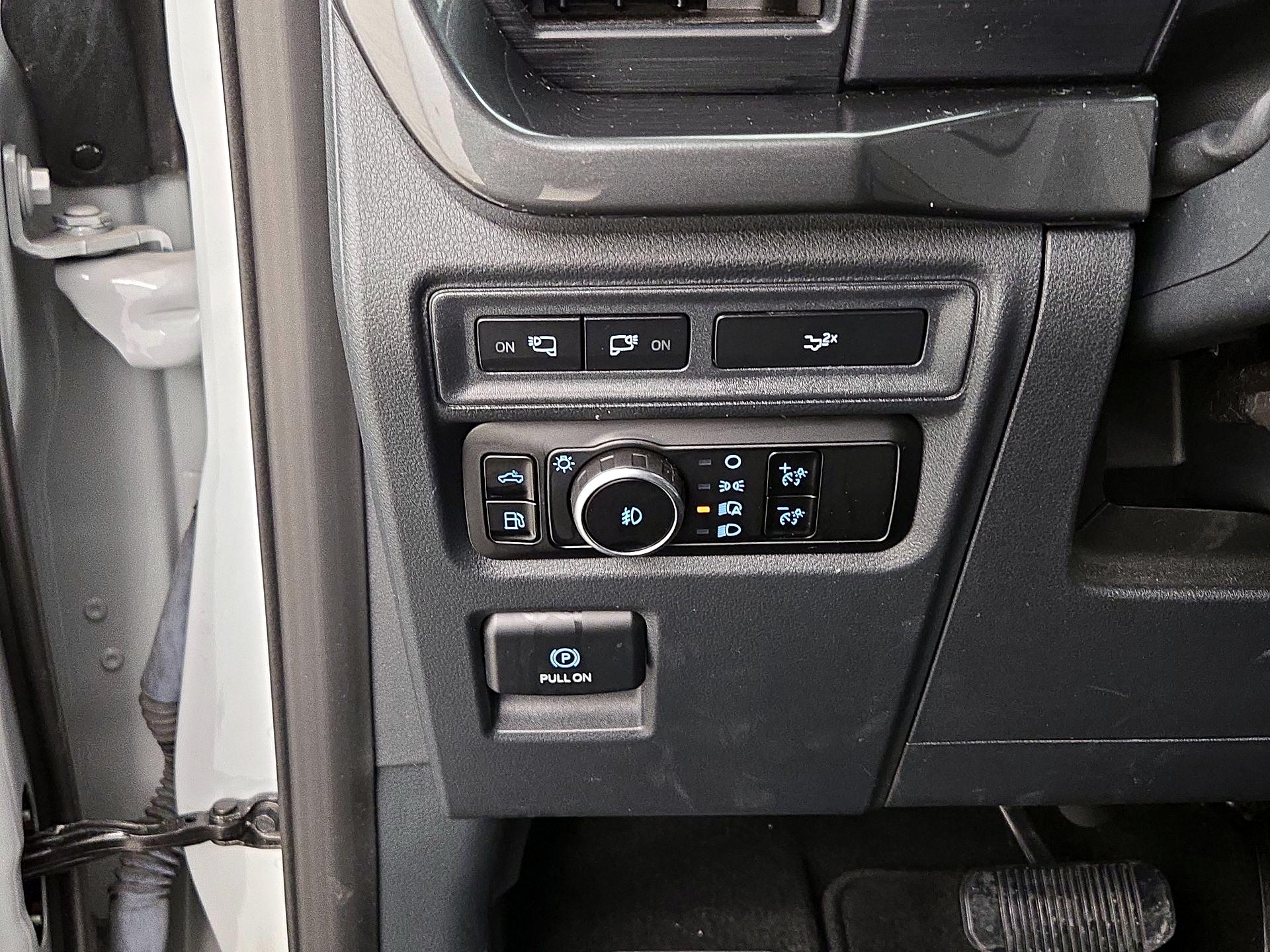 Thumbnail: 2023 Ford F-150 - 13