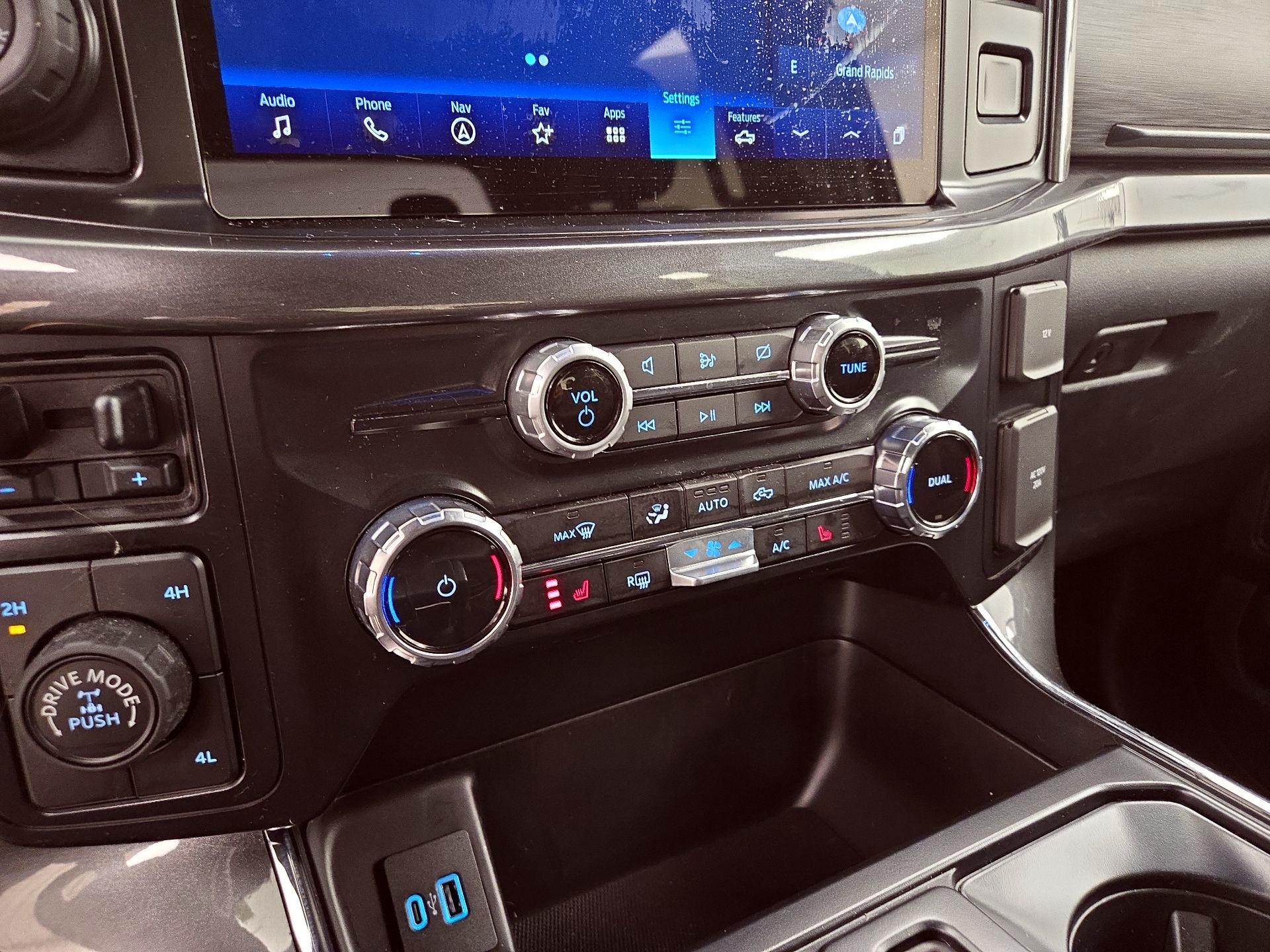 Thumbnail: 2023 Ford F-150 - 17