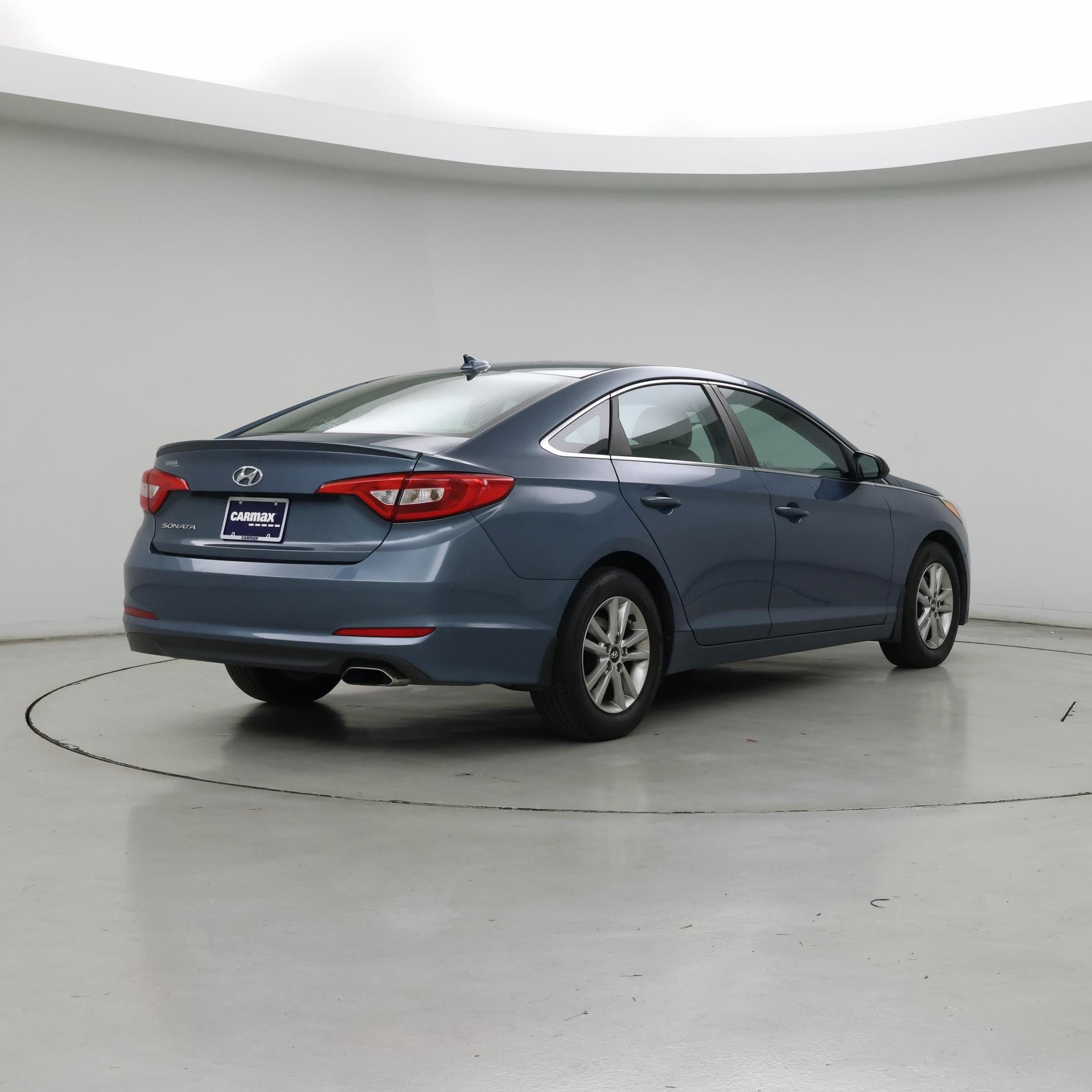 Thumbnail: 2017 Hyundai Sonata - 8