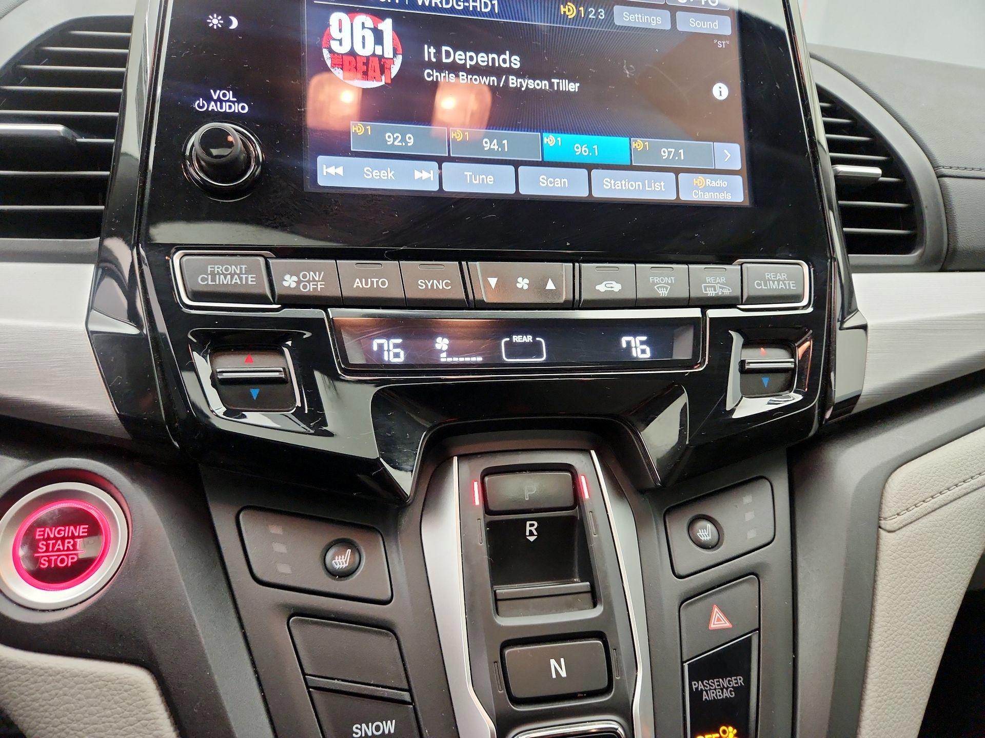 Thumbnail: 2019 Honda Odyssey - 16