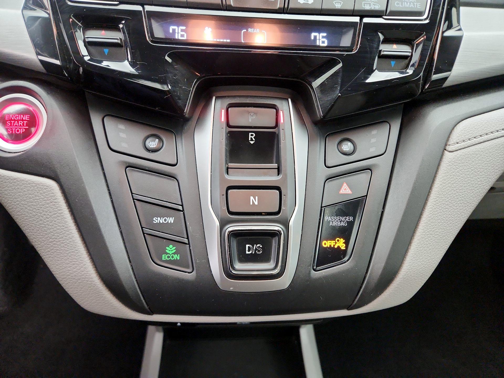 Thumbnail: 2019 Honda Odyssey - 17