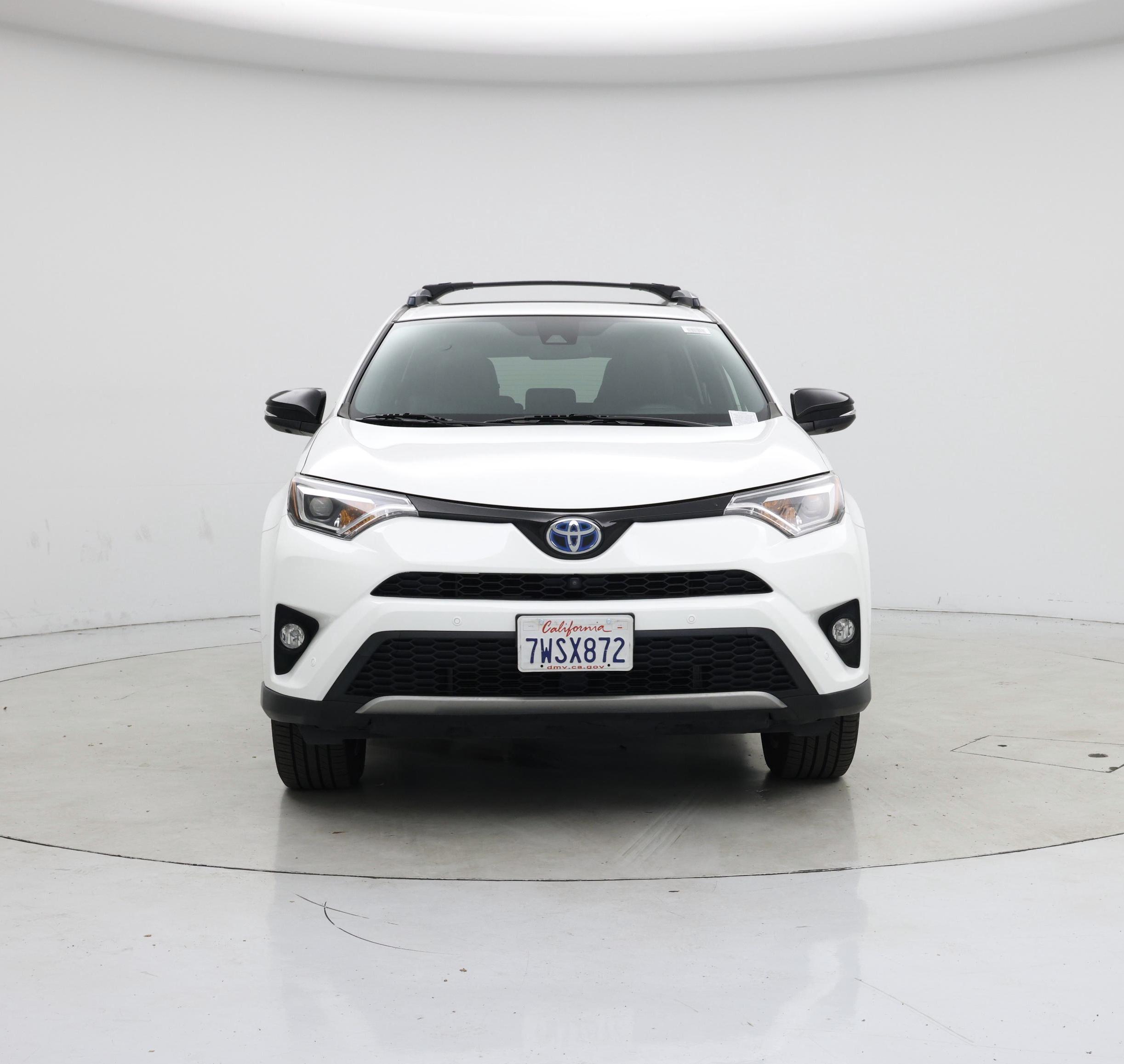 Thumbnail: 2017 Toyota RAV4 - 5