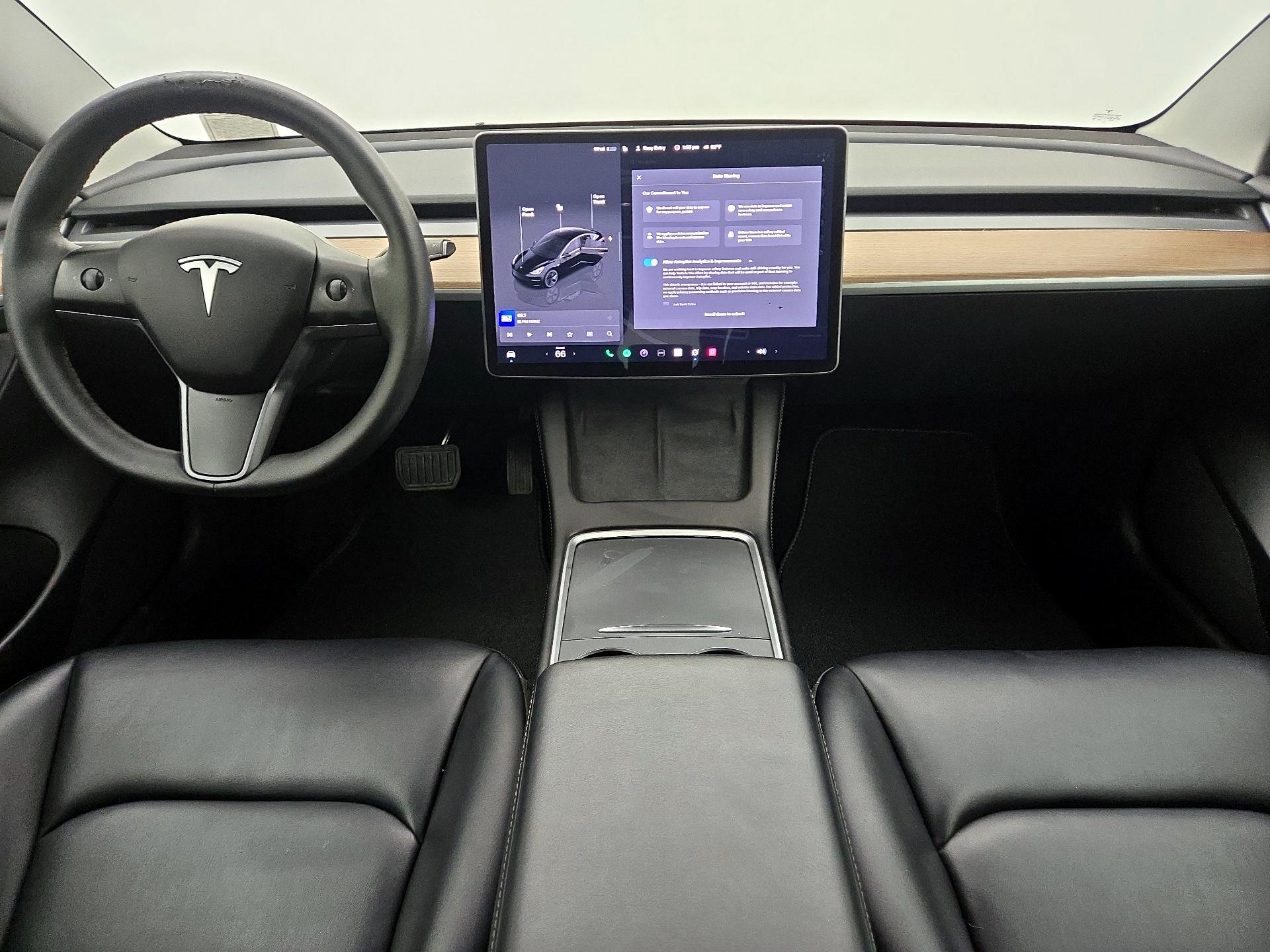 Thumbnail: 2023 Tesla Model 3 - 9