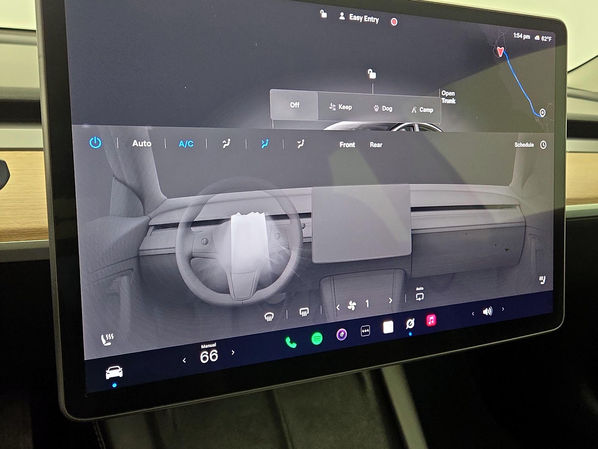 Thumbnail: 2023 Tesla Model 3 - 16