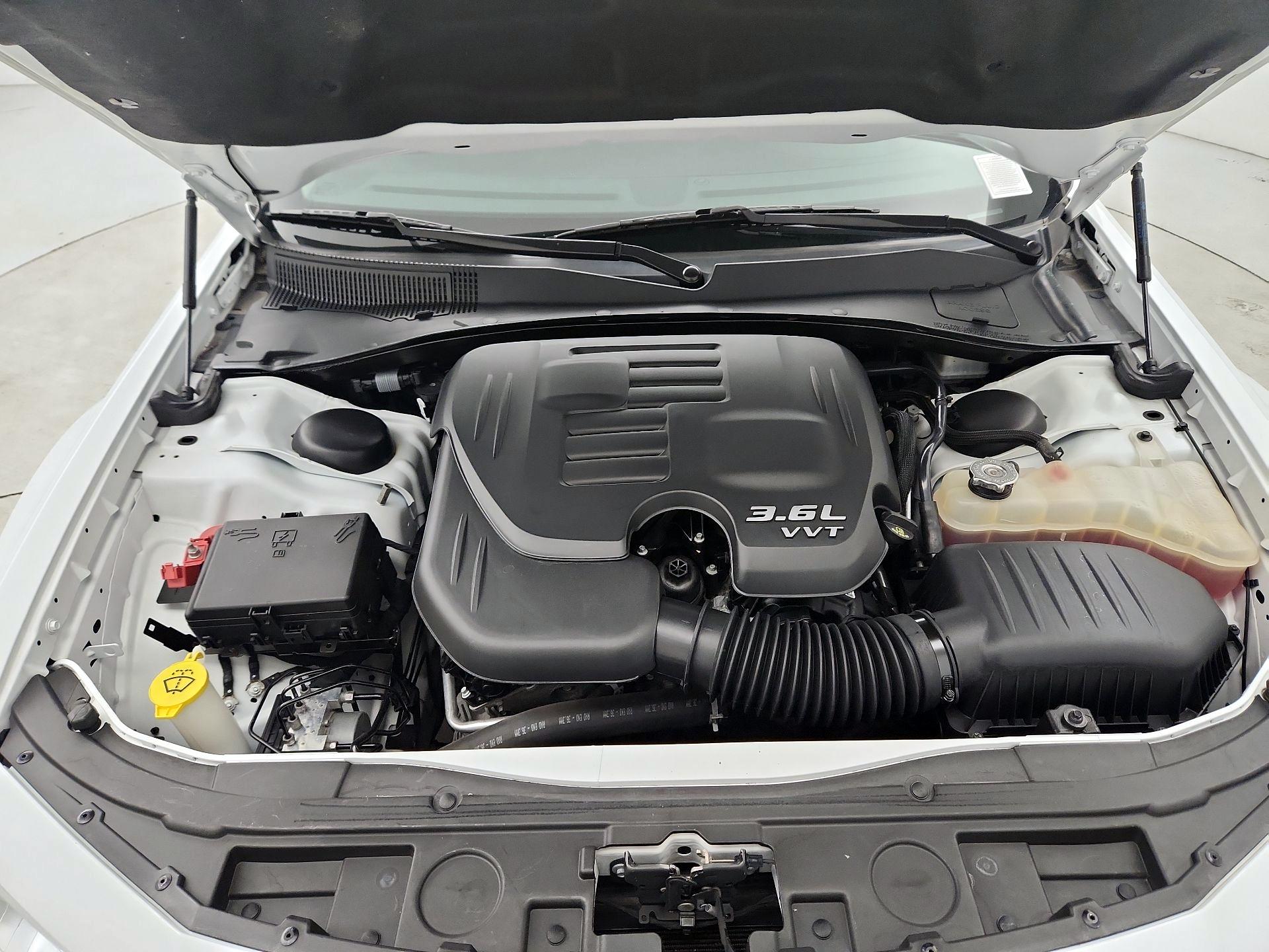 Thumbnail: 2019 Chrysler 300 - 20