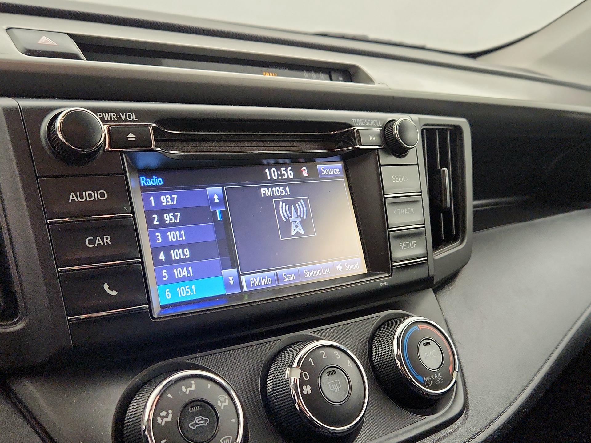 Thumbnail: 2017 Toyota RAV4 - 15