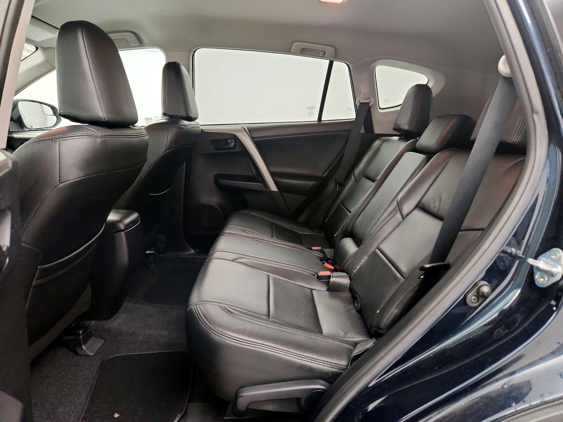 Thumbnail: 2017 Toyota RAV4 - 19