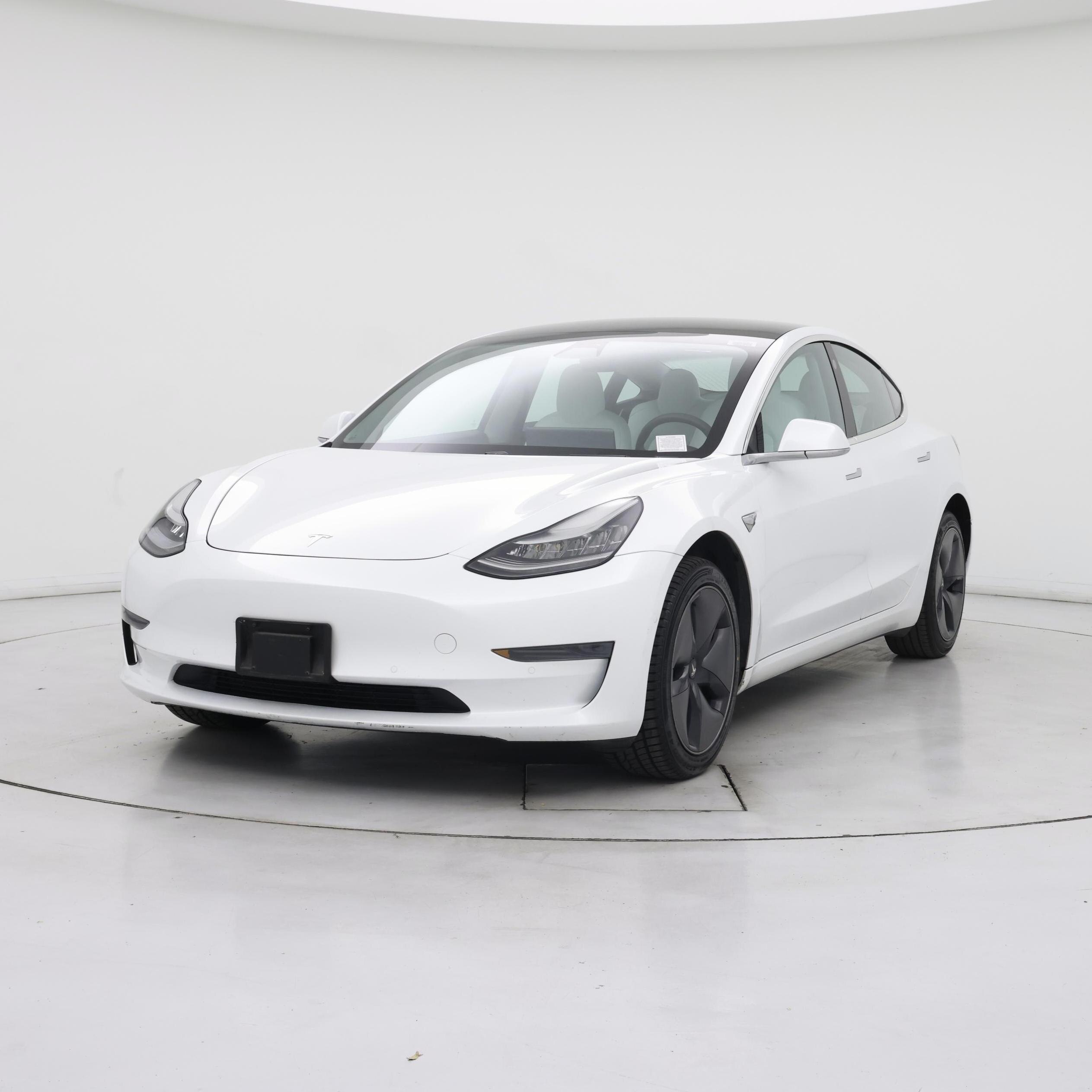 Thumbnail: 2020 Tesla Model 3 - 4