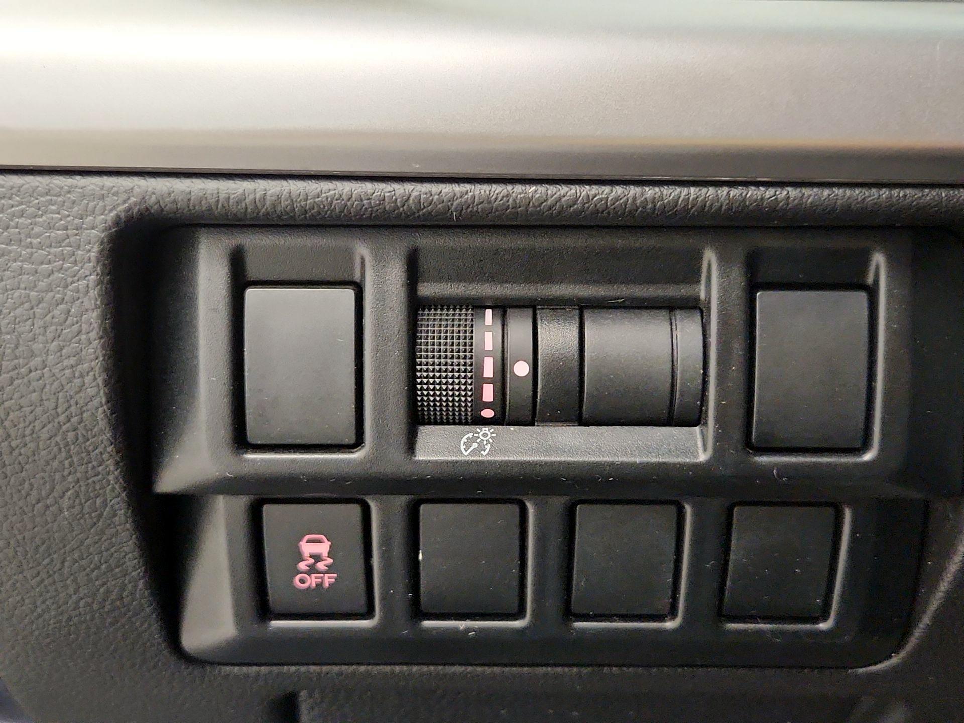 Thumbnail: 2016 Subaru Outback - 13