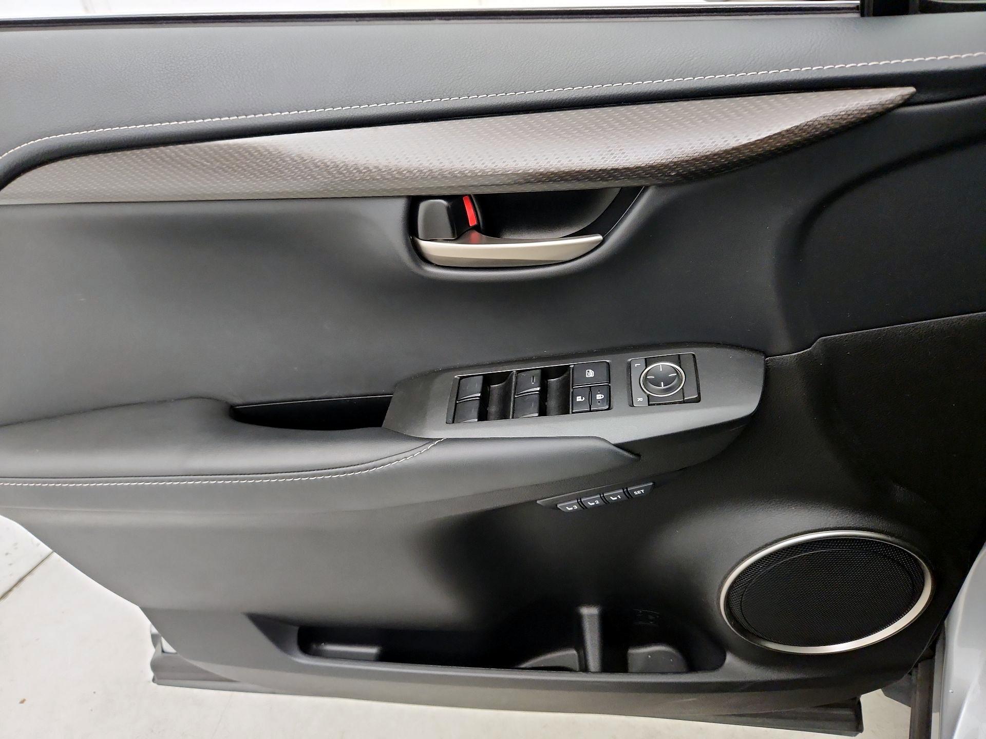 Thumbnail: 2016 Lexus NX - 12