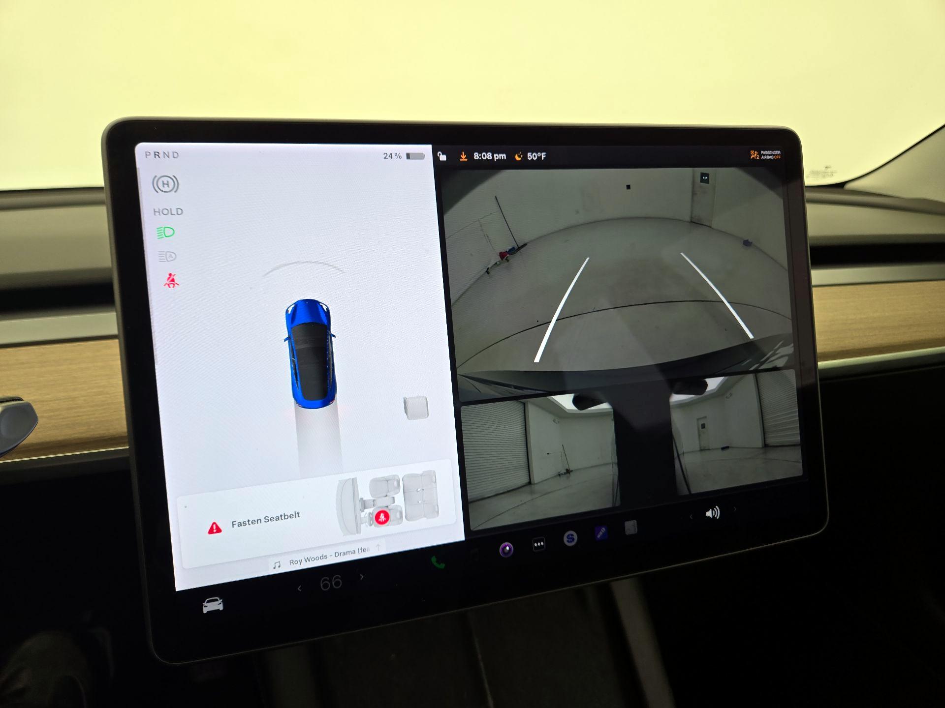 Thumbnail: 2022 Tesla Model 3 - 14