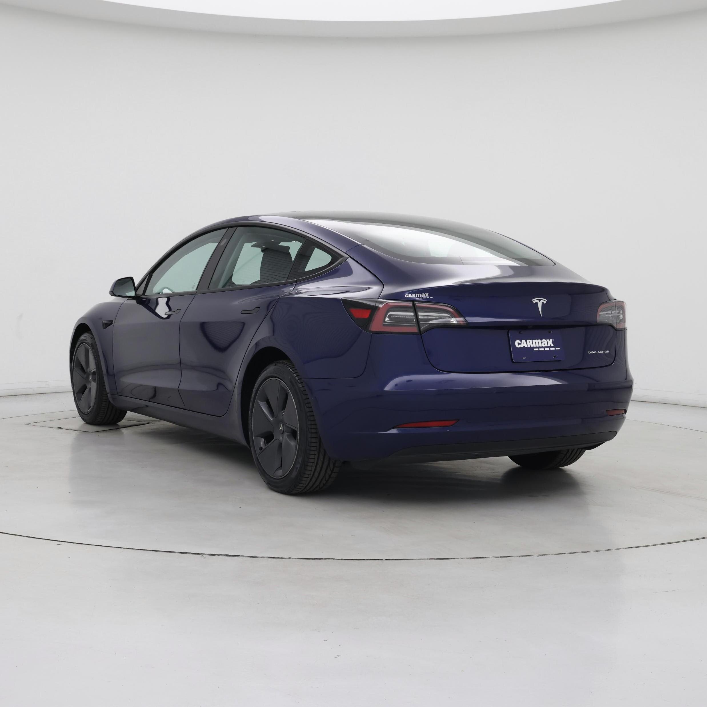 Thumbnail: 2022 Tesla Model 3 - 2