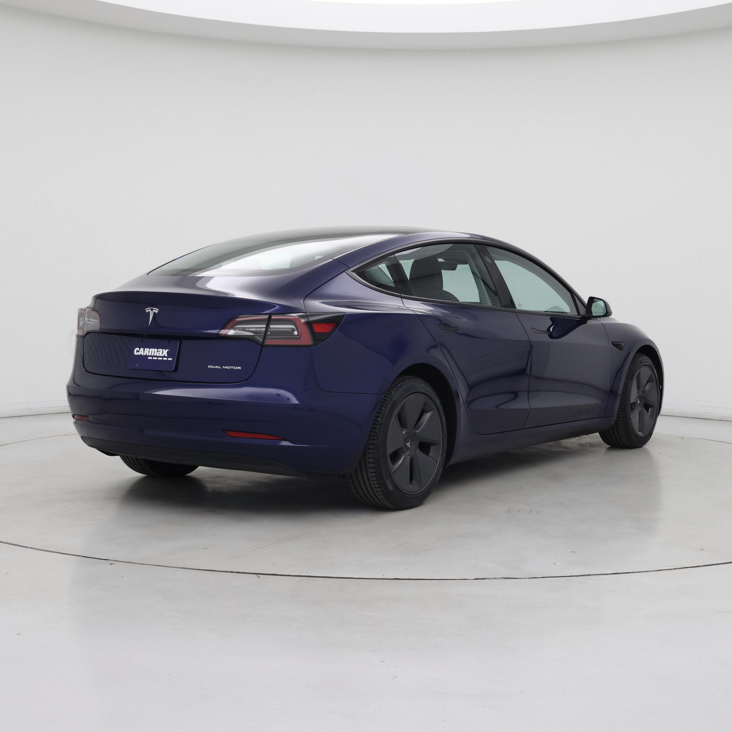 Thumbnail: 2022 Tesla Model 3 - 8