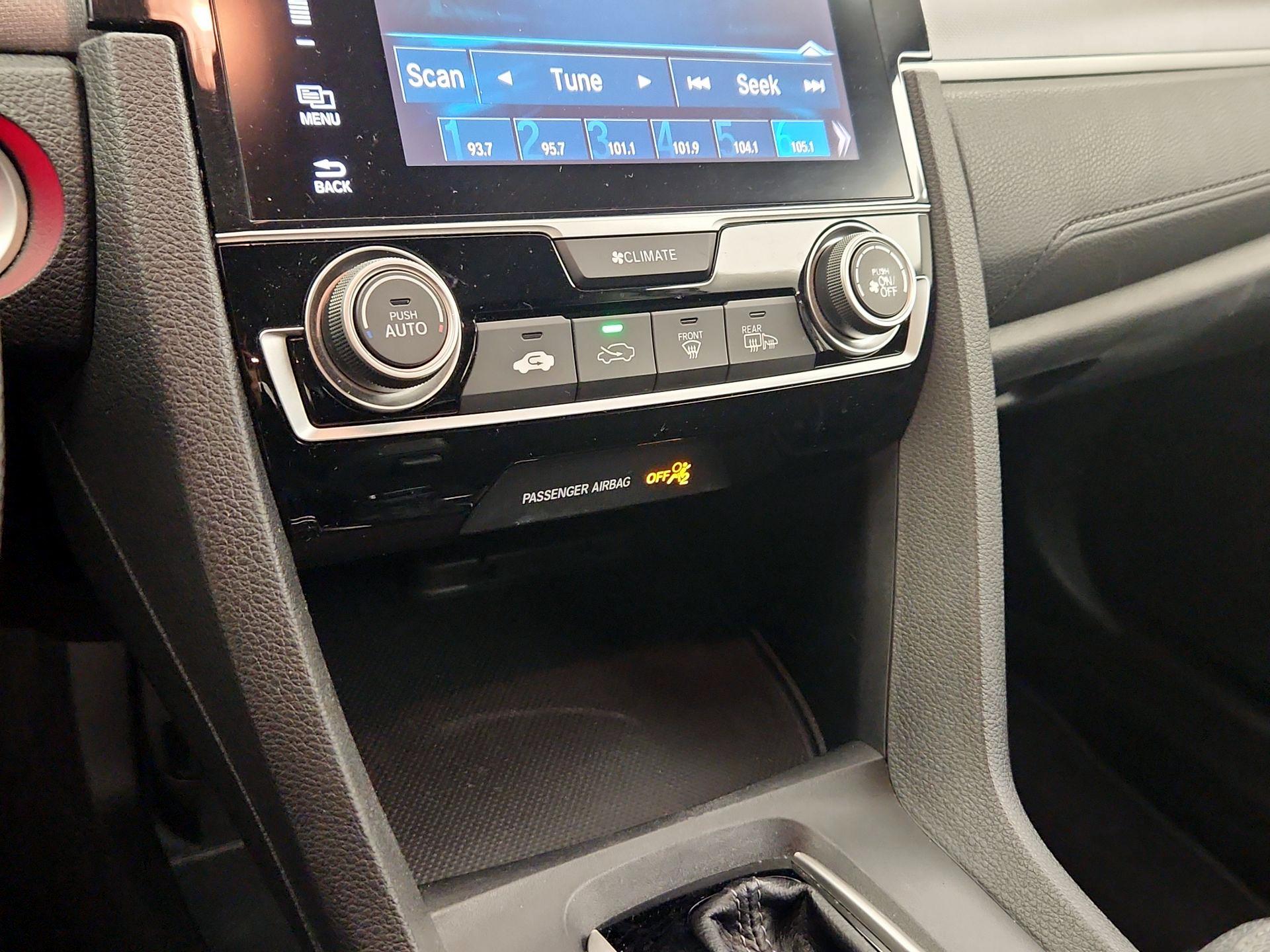 Thumbnail: 2016 Honda Civic - 15