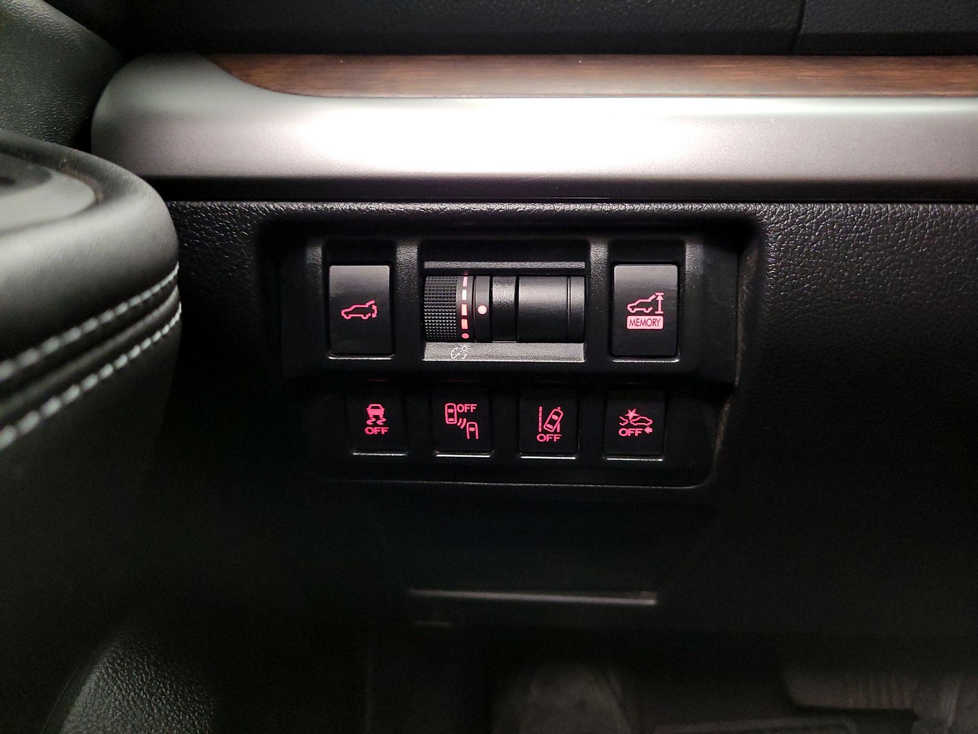 Thumbnail: 2019 Subaru Outback - 13