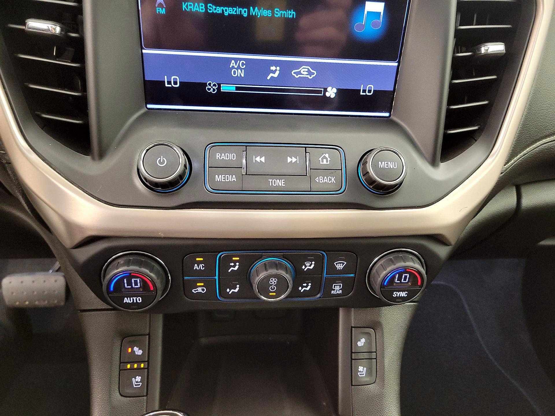 Thumbnail: 2017 GMC Acadia - 17