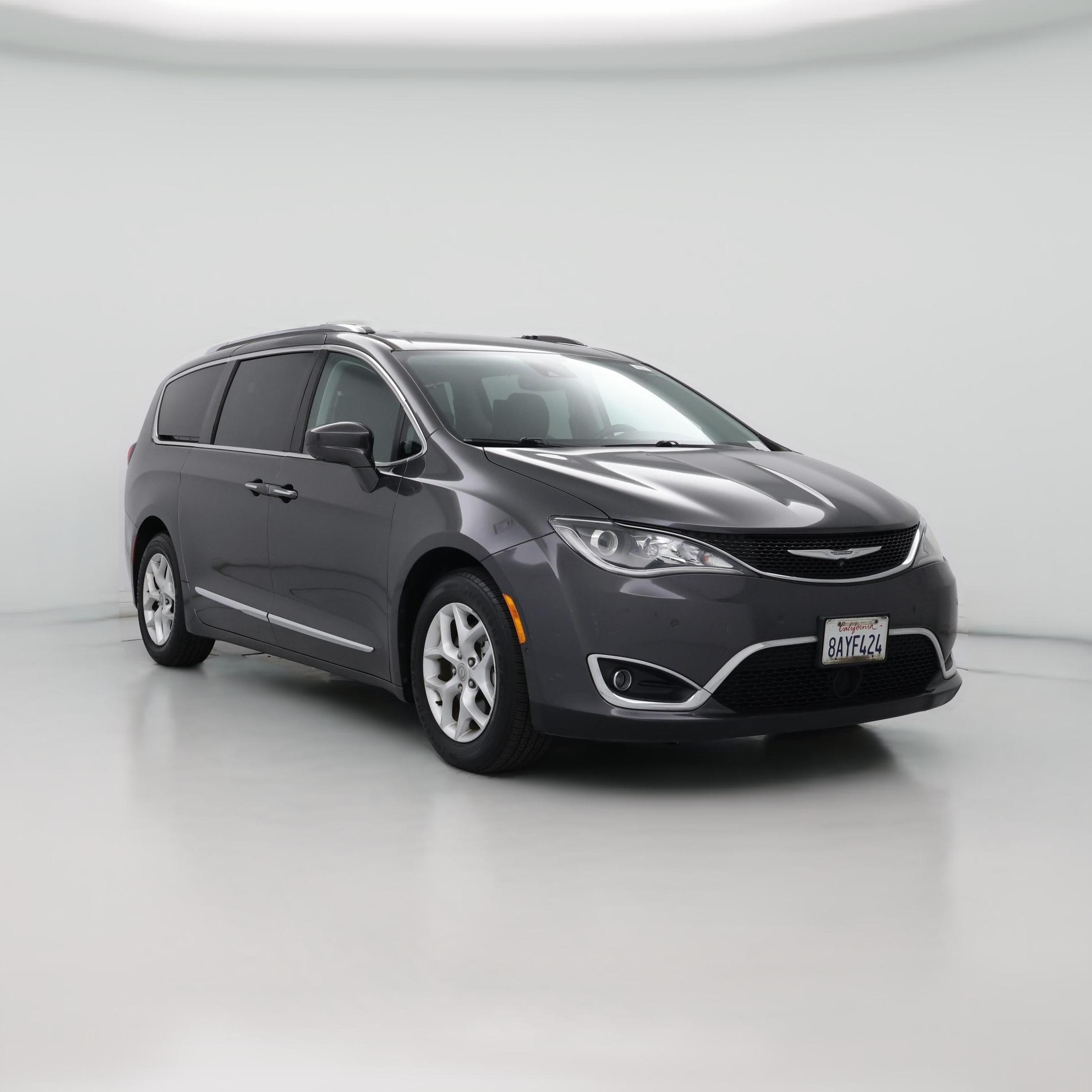Thumbnail: 2018 Chrysler Pacifica - 1