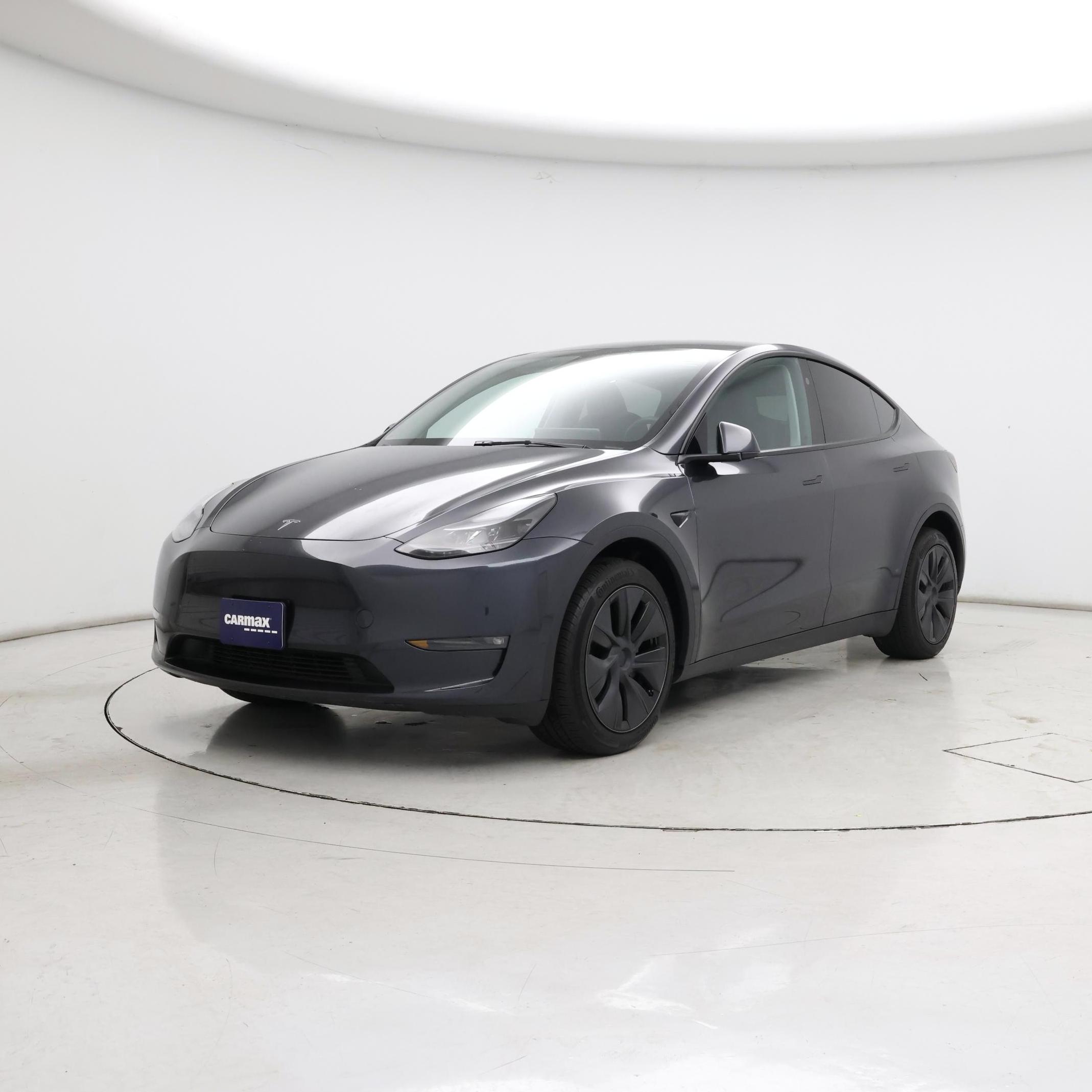 Thumbnail: 2025 Tesla Model Y - 4