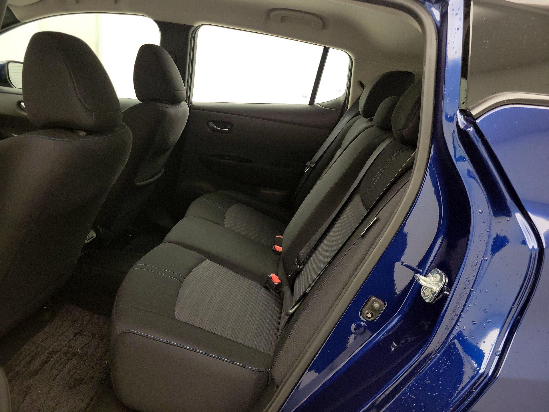 Thumbnail: 2020 Nissan Leaf - 20