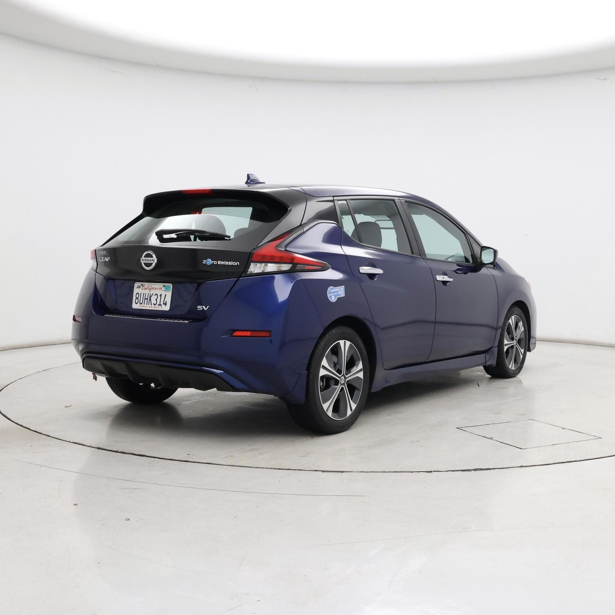 Thumbnail: 2020 Nissan Leaf - 8