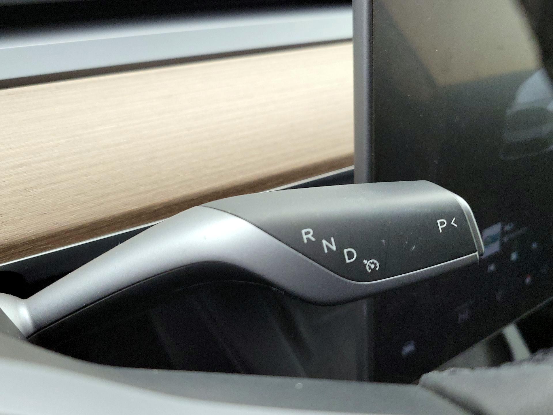 Thumbnail: 2022 Tesla Model Y - 18