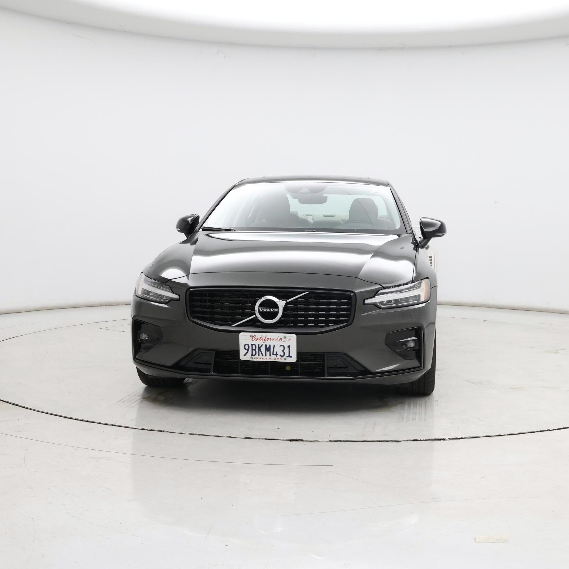 Thumbnail: 2022 Volvo S60 - 5