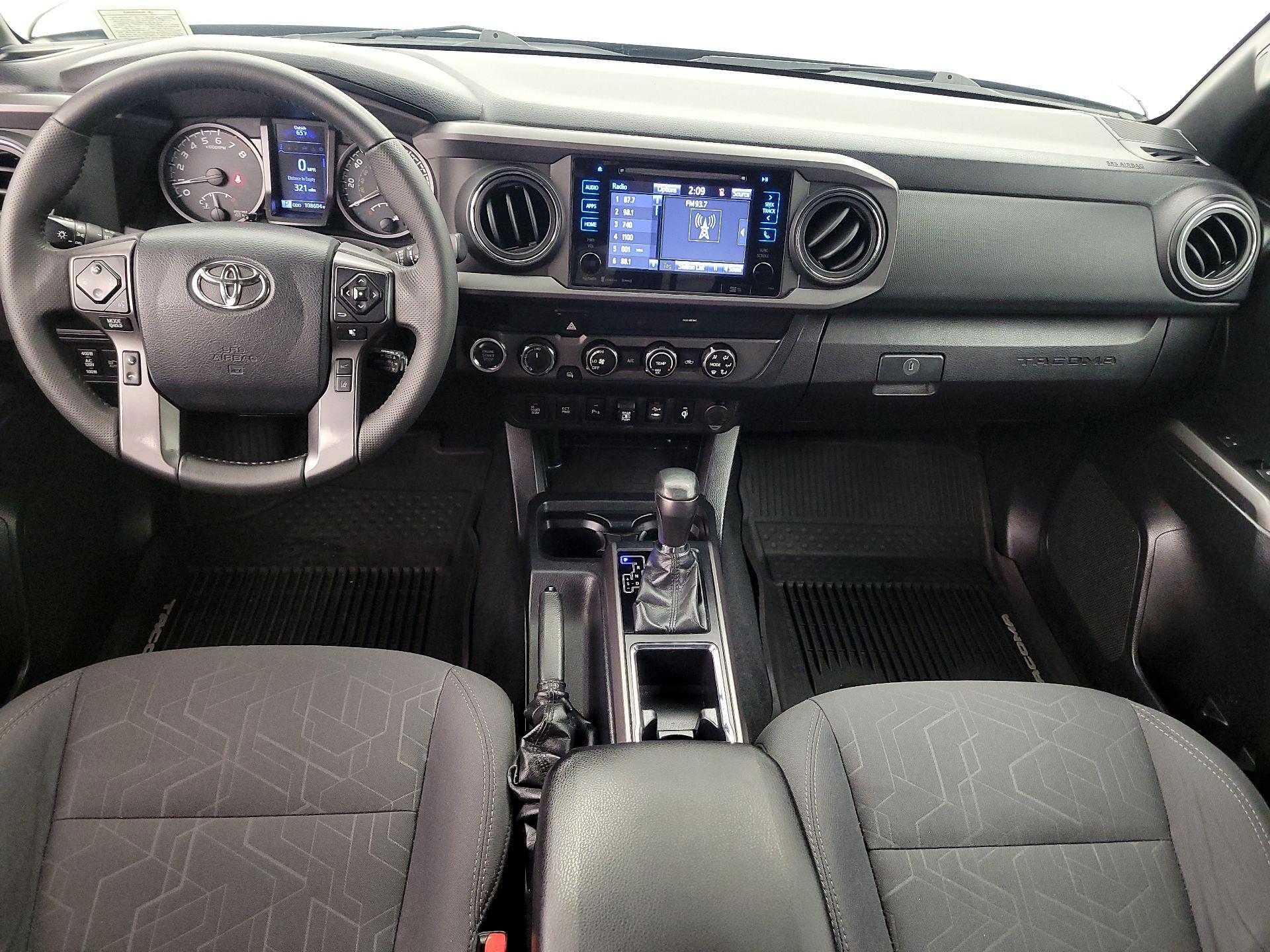 Thumbnail: 2019 Toyota Tacoma - 9