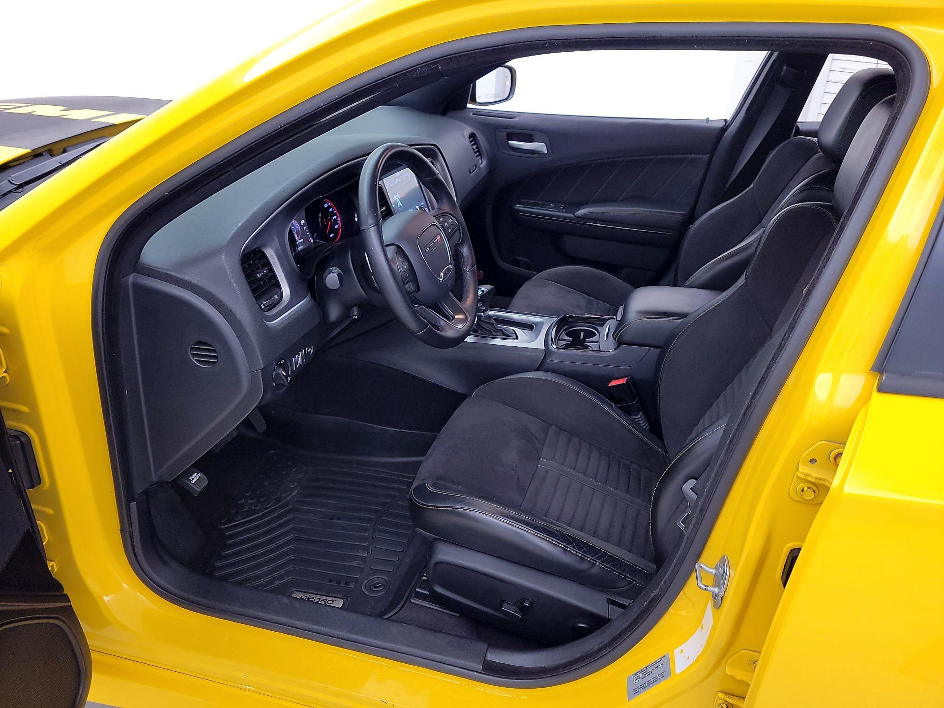 Thumbnail: 2017 Dodge Charger - 11