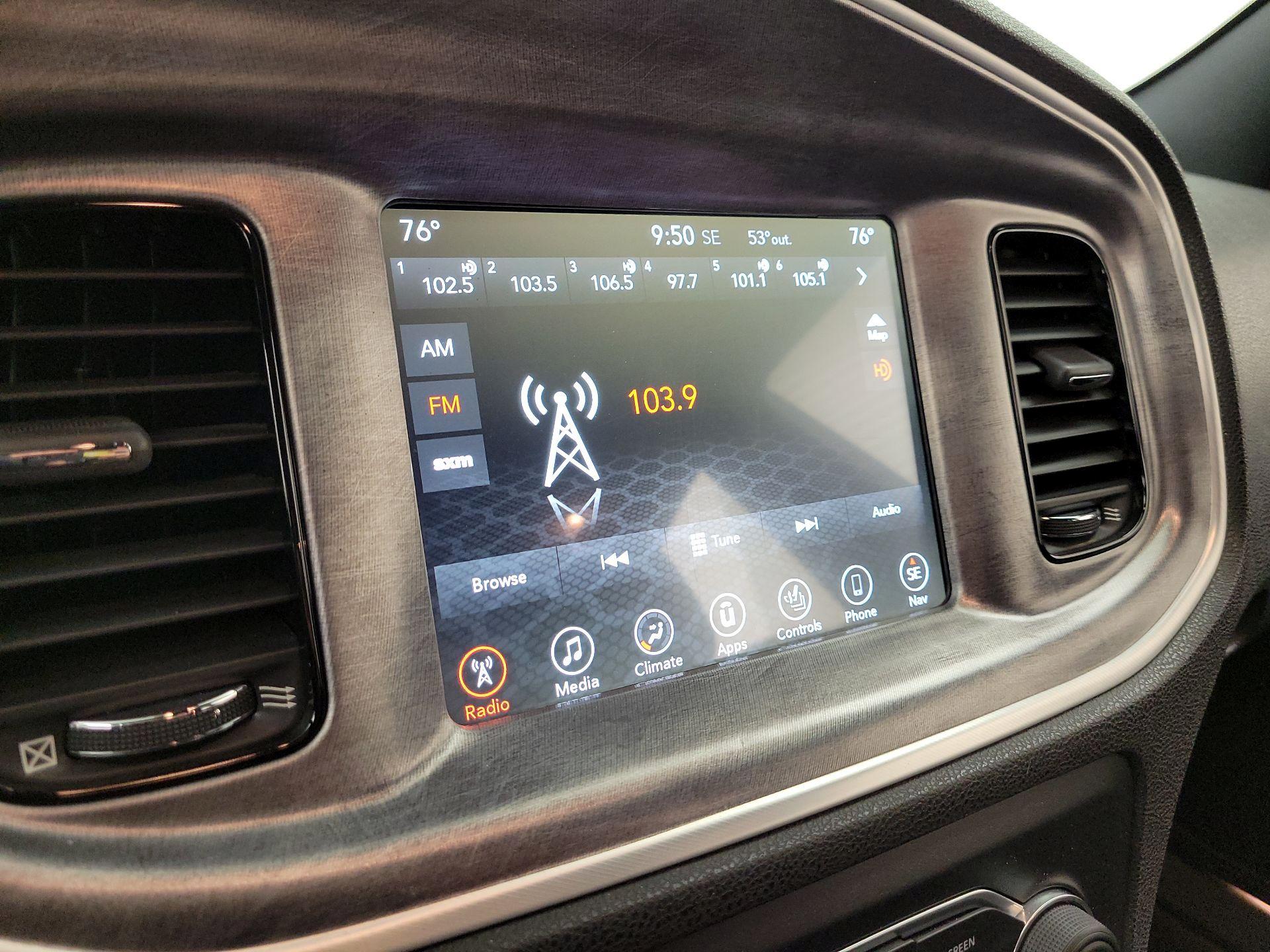 Thumbnail: 2017 Dodge Charger - 15