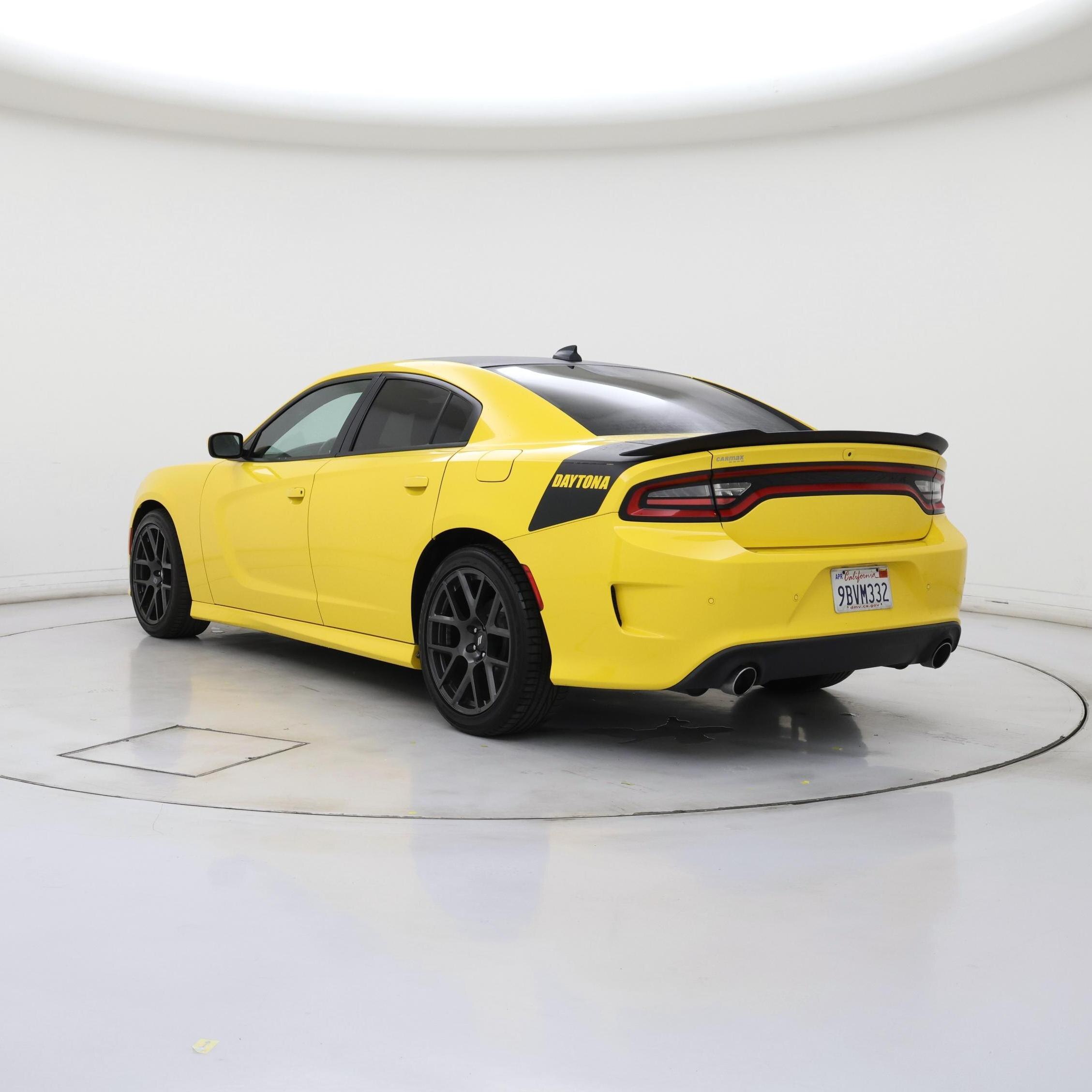 Thumbnail: 2017 Dodge Charger - 2