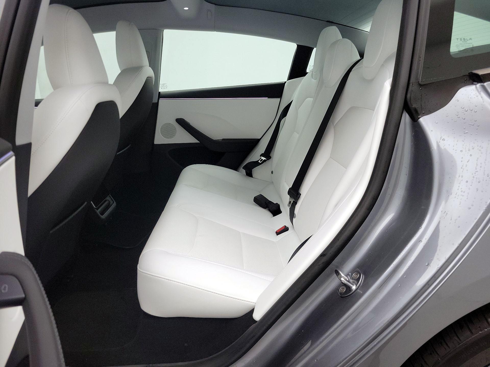 Thumbnail: 2025 Tesla Model 3 - 19