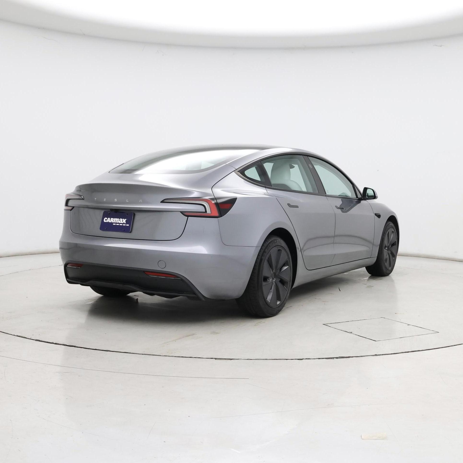 Thumbnail: 2025 Tesla Model 3 - 8