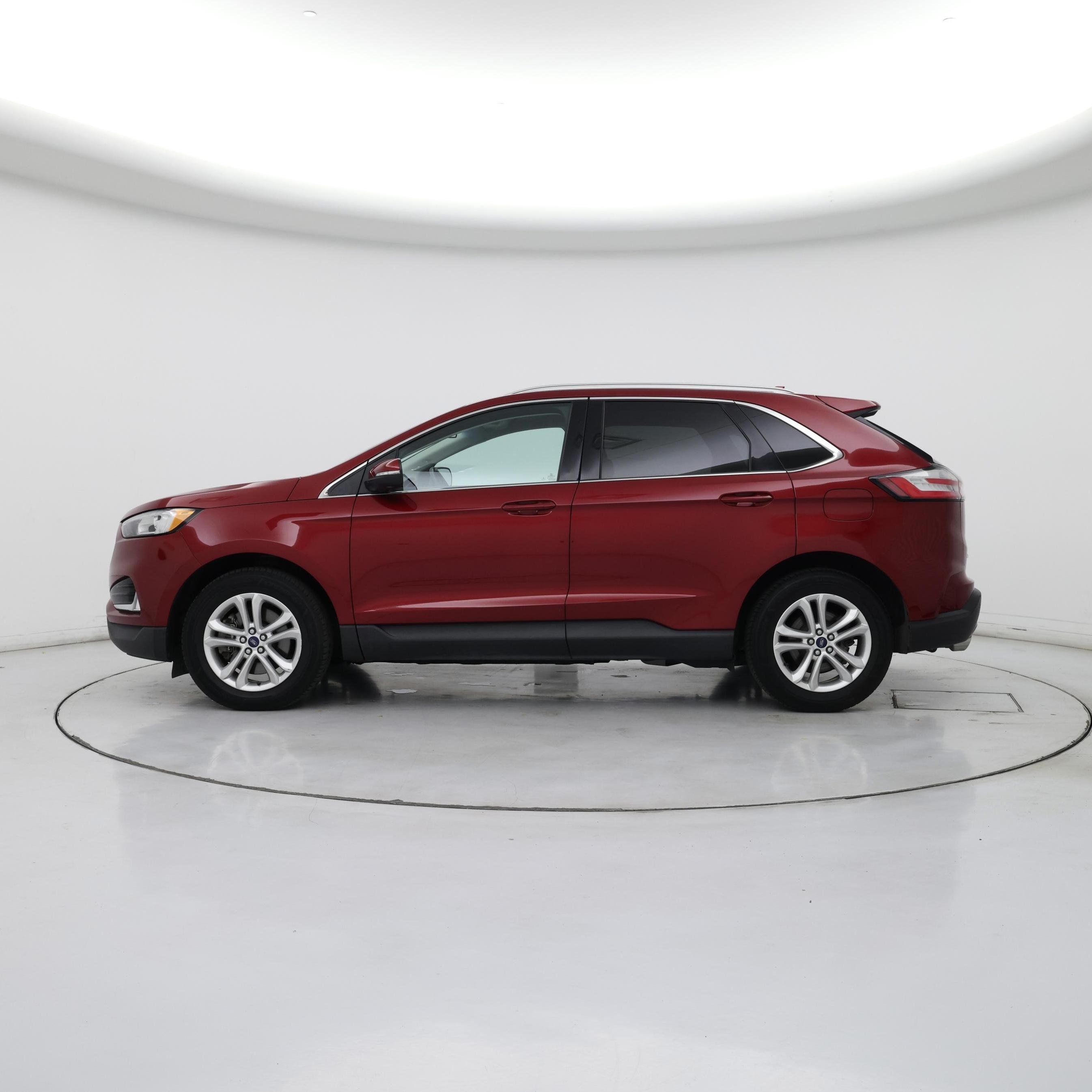 Thumbnail: 2019 Ford Edge - 3