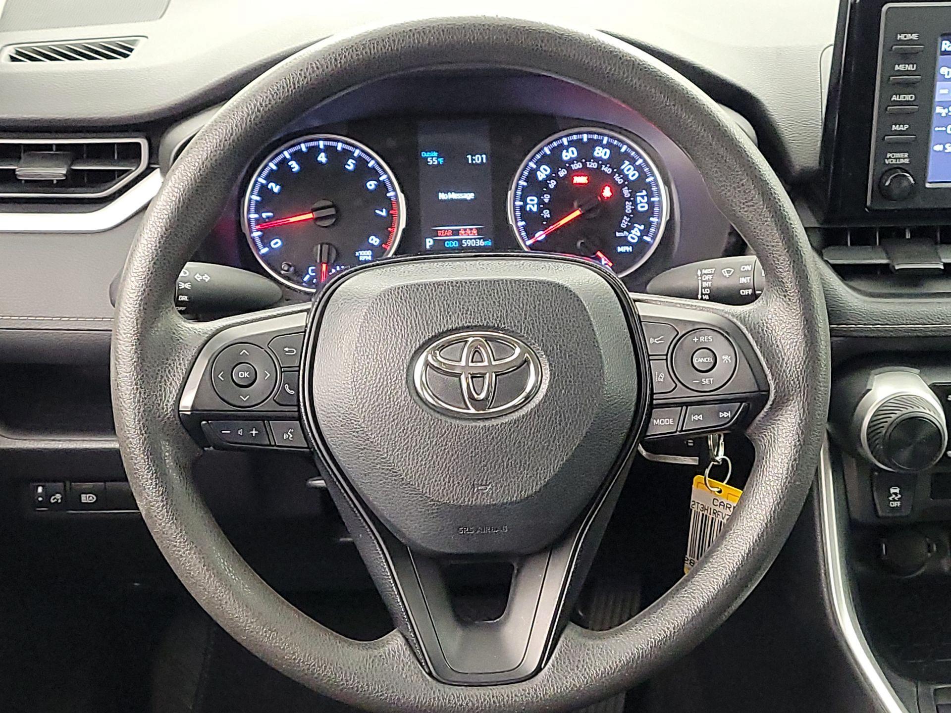 Thumbnail: 2019 Toyota RAV4 - 10