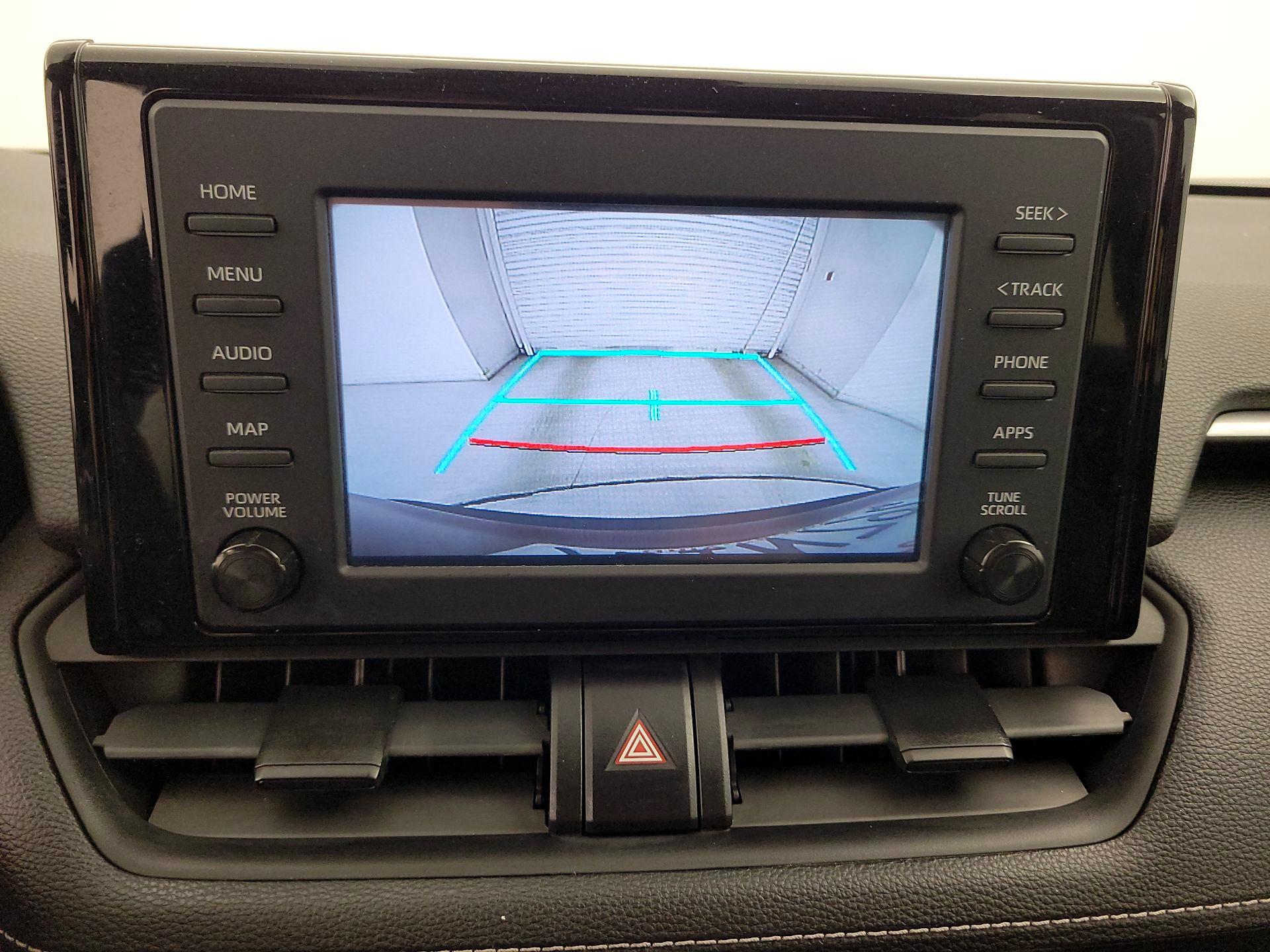 Thumbnail: 2019 Toyota RAV4 - 14