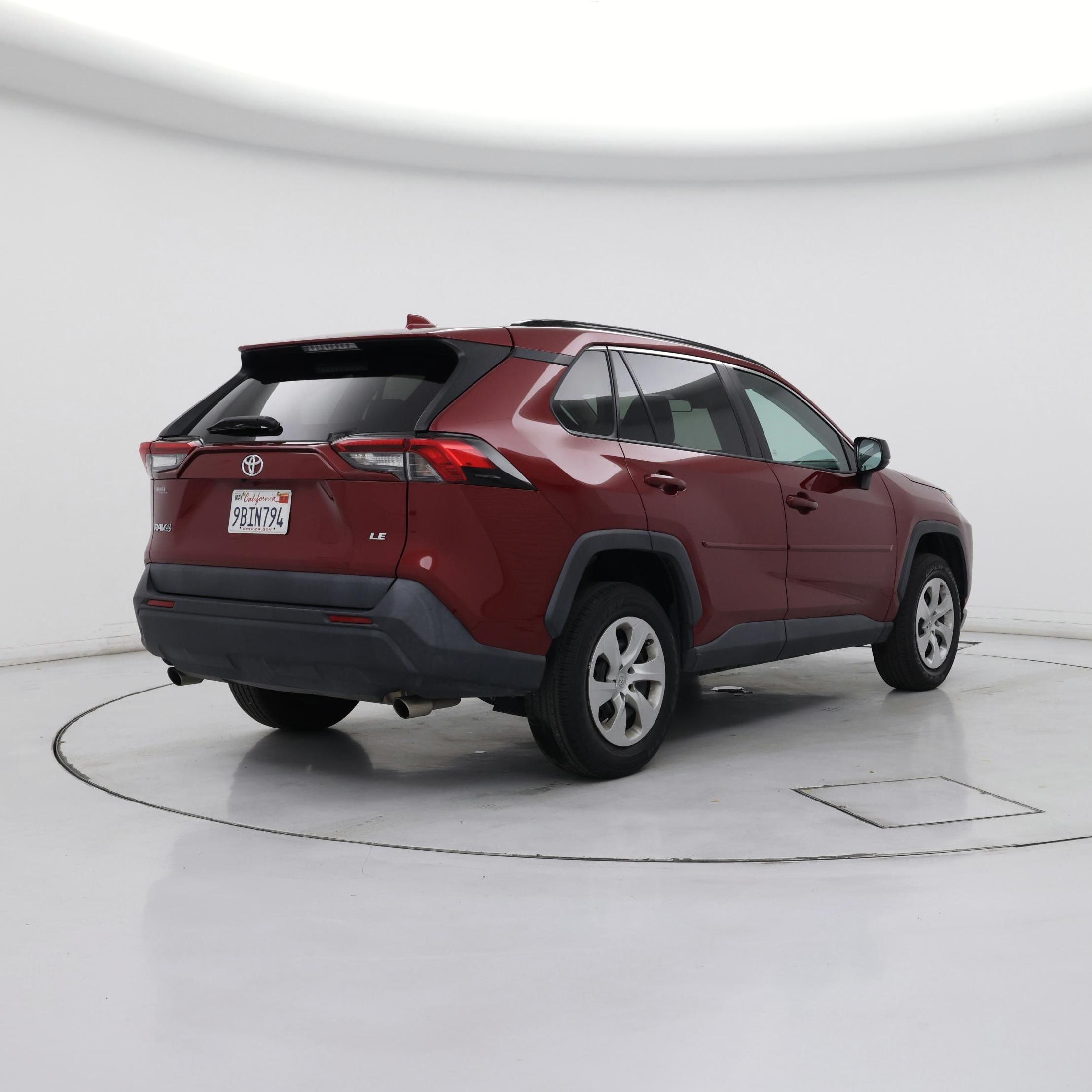 Thumbnail: 2019 Toyota RAV4 - 8