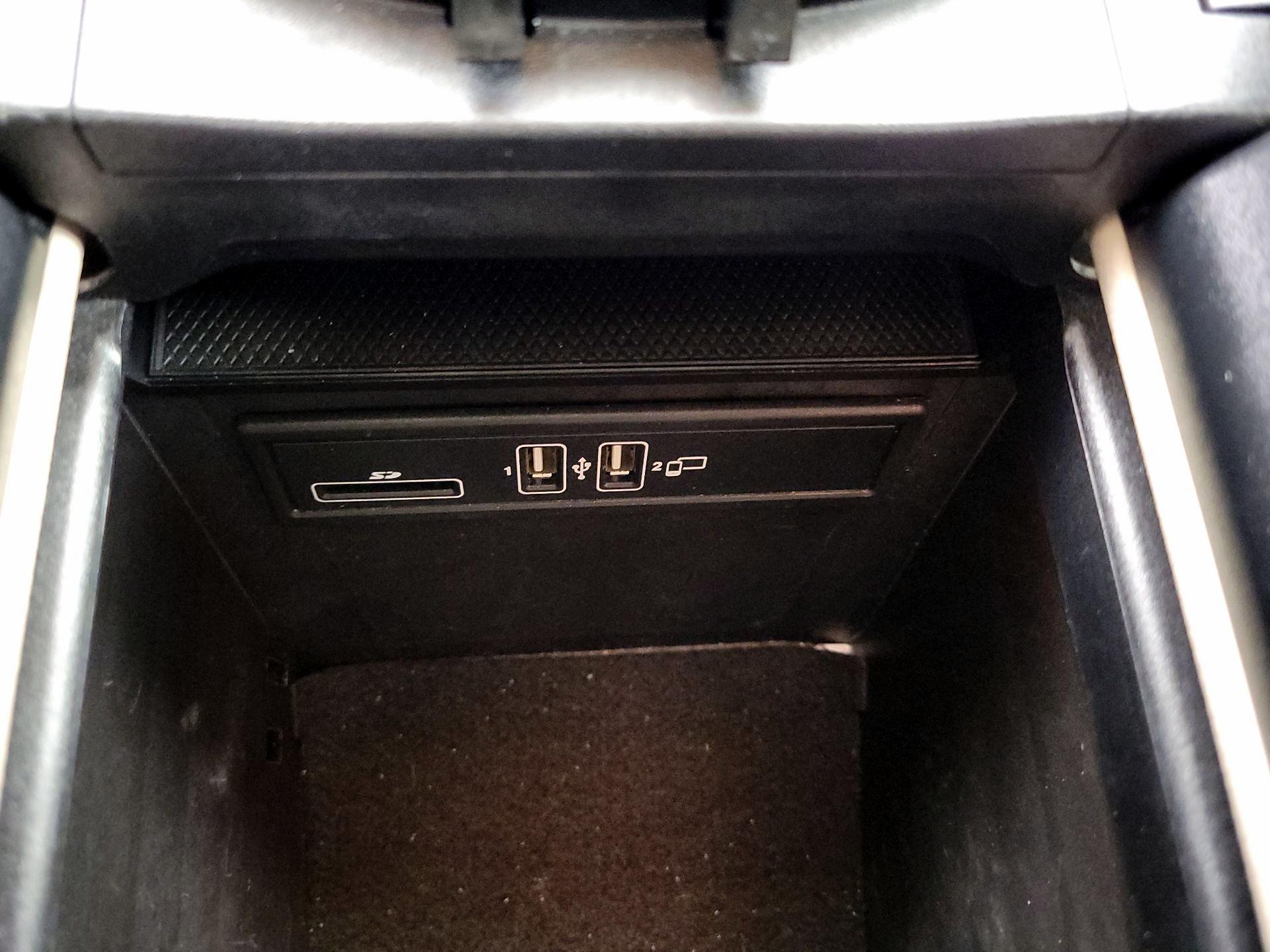 Thumbnail: 2019 Mercedes-Benz GLC - 18