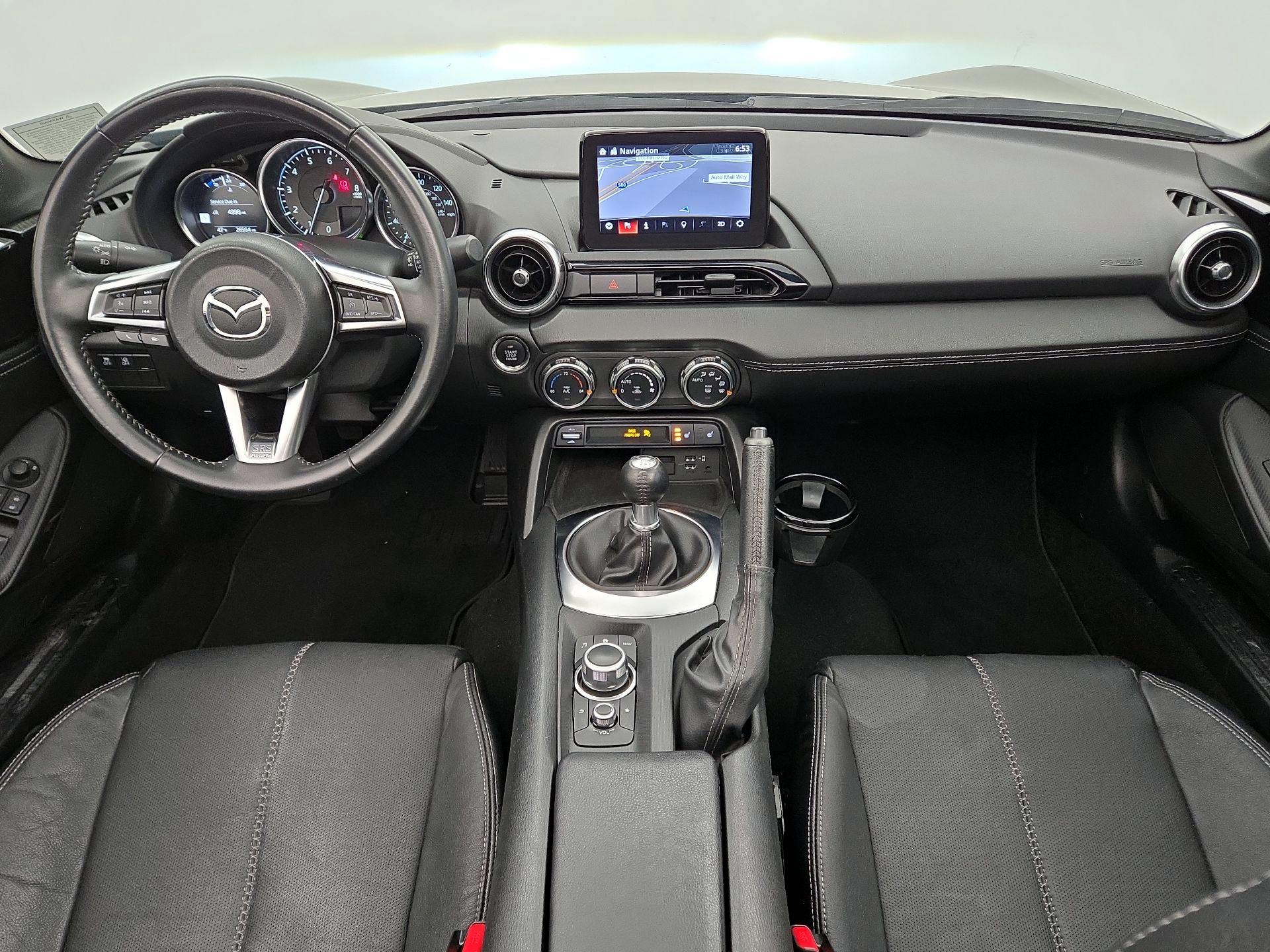 Thumbnail: 2021 Mazda MX-5 Miata - 9