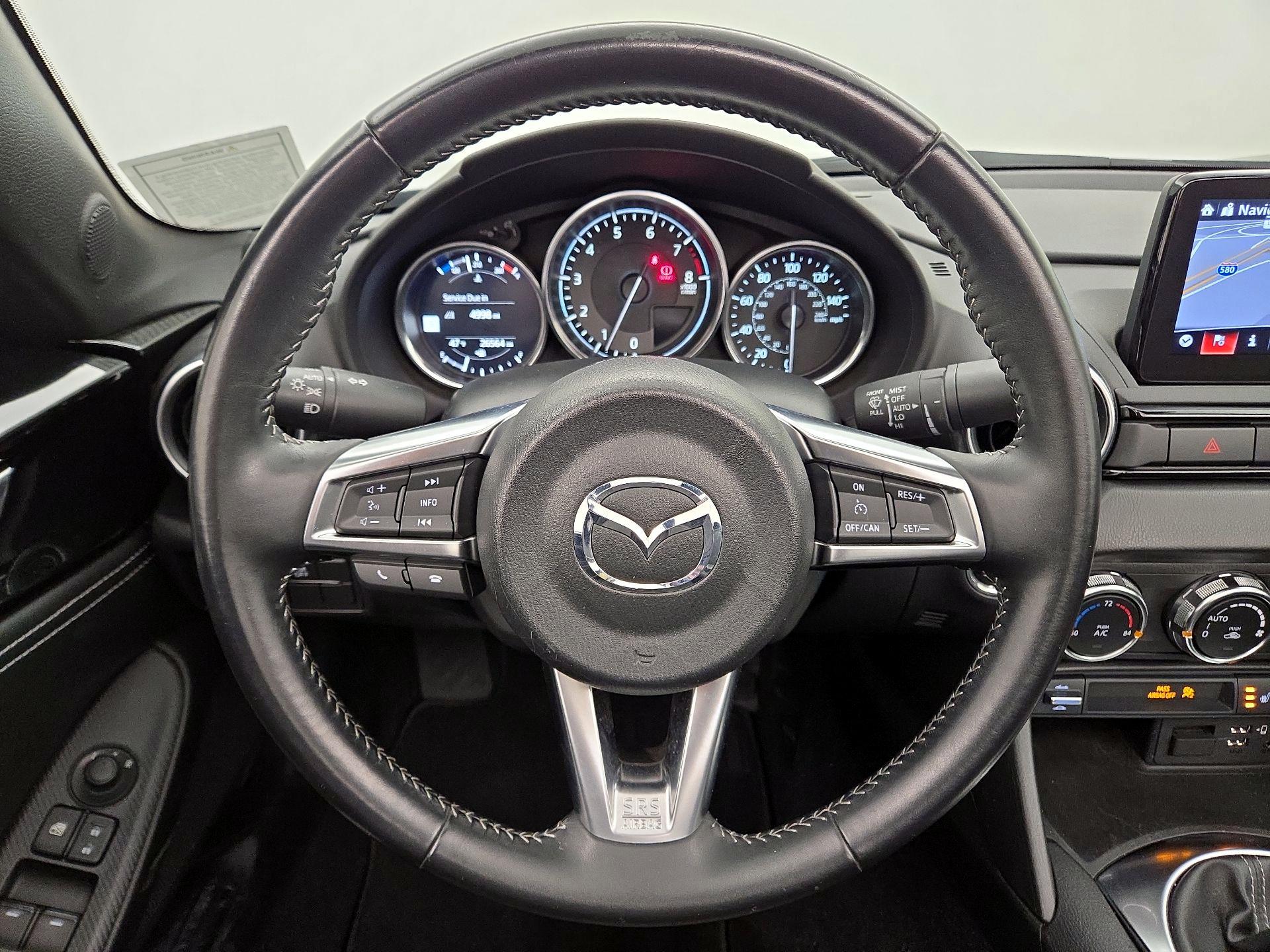 Thumbnail: 2021 Mazda MX-5 Miata - 10