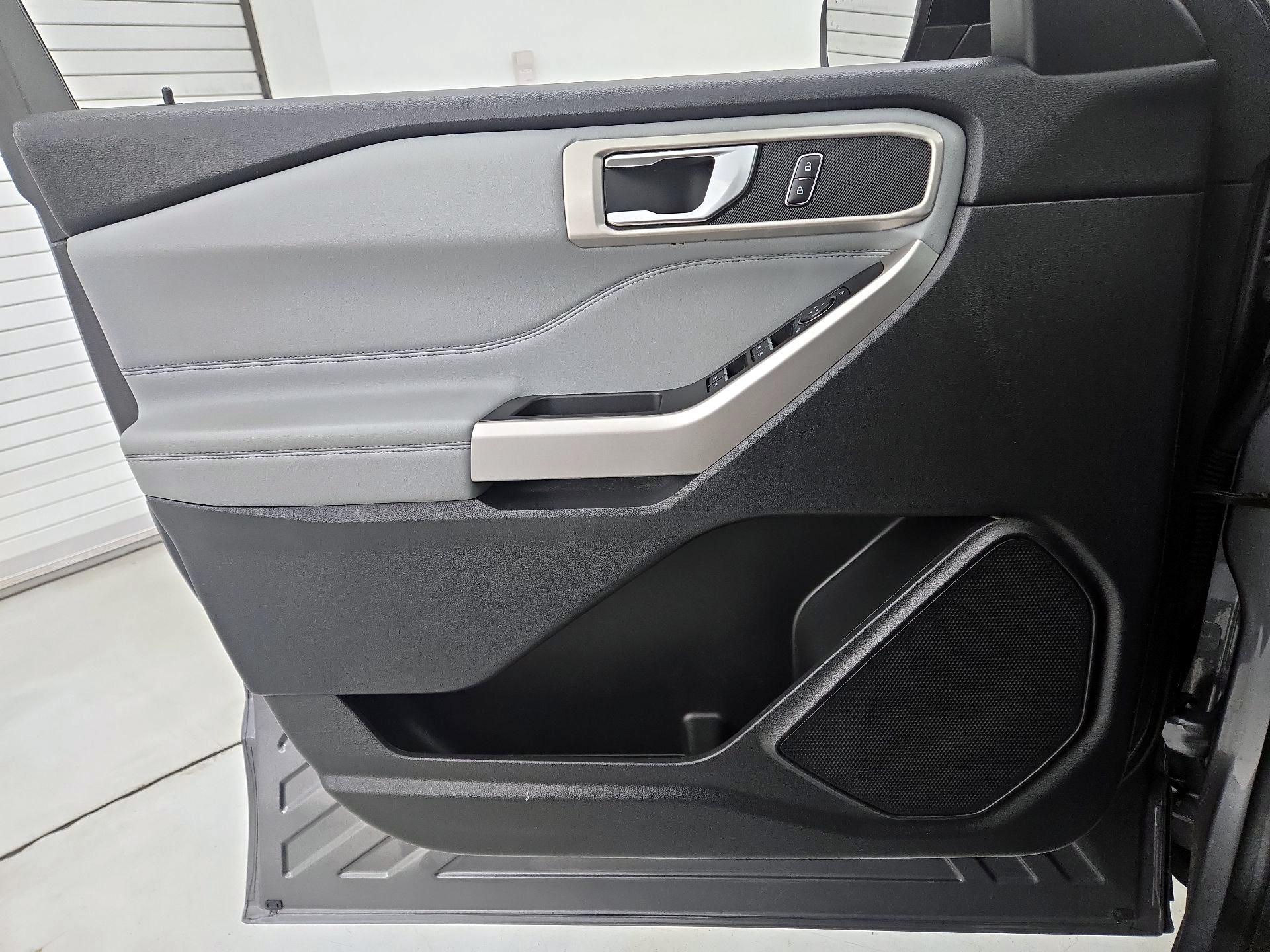 Thumbnail: 2023 Ford Explorer - 12