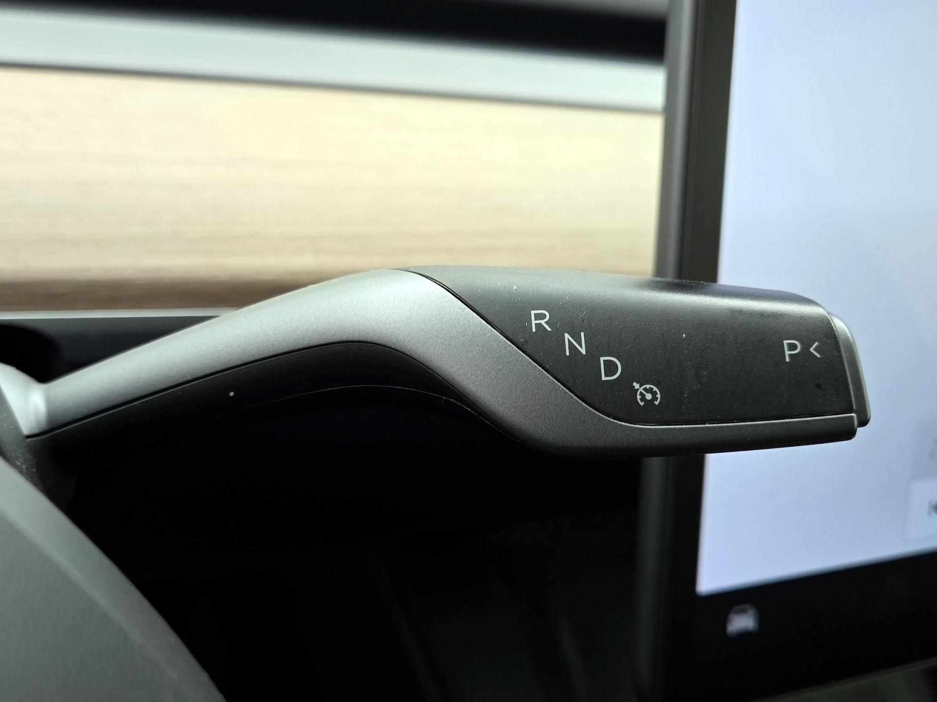 Thumbnail: 2023 Tesla Model Y - 17