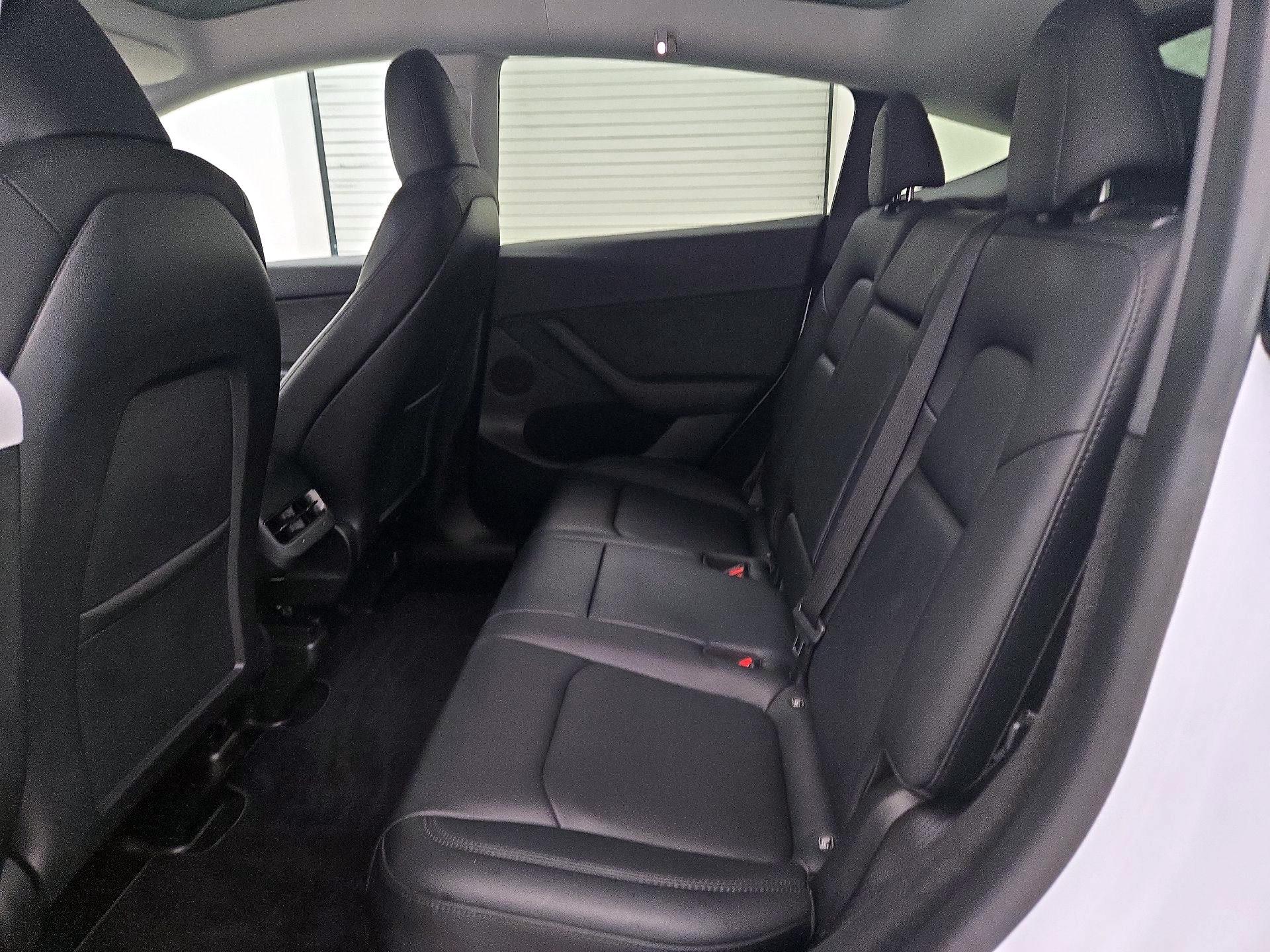 Thumbnail: 2023 Tesla Model Y - 18