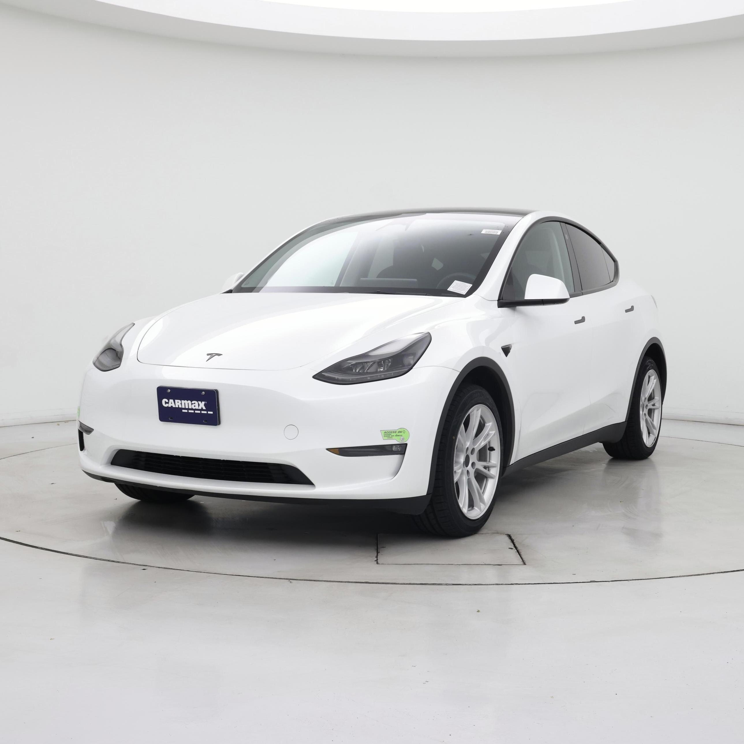 Thumbnail: 2023 Tesla Model Y - 4