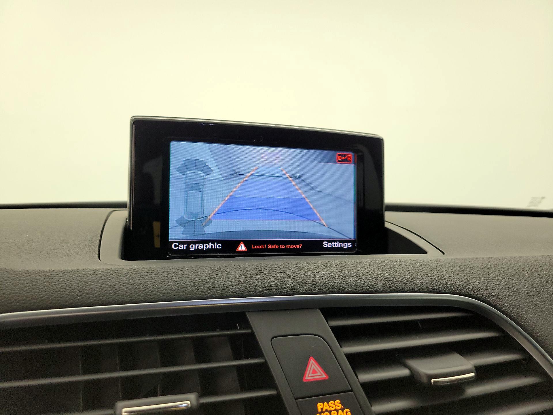 Thumbnail: 2018 Audi Q3 - 14