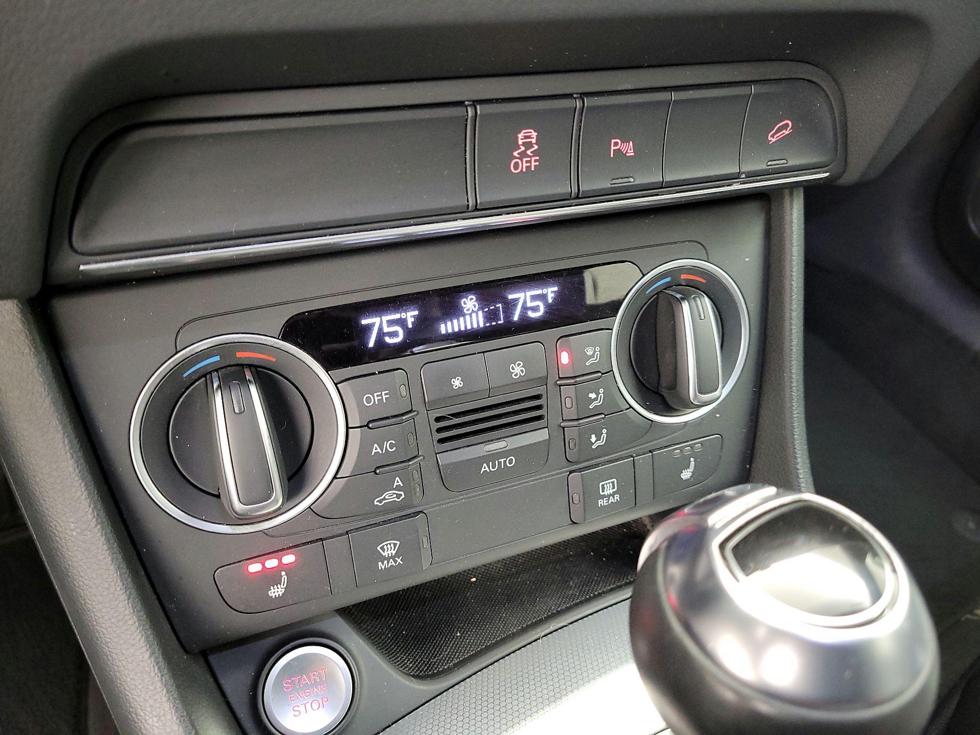 Thumbnail: 2018 Audi Q3 - 16