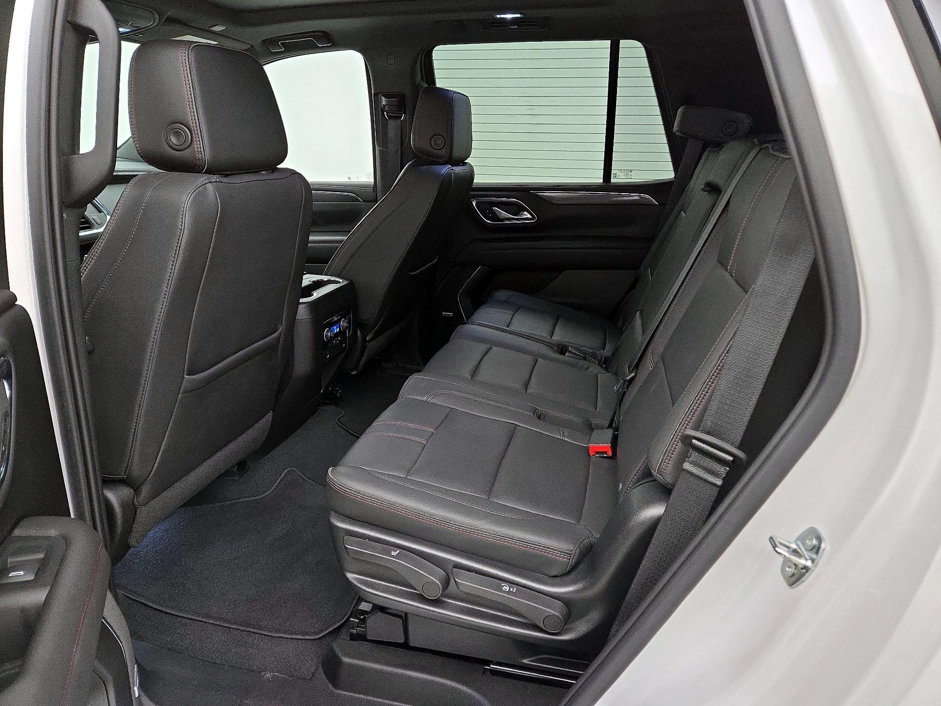 Thumbnail: 2023 Chevrolet Tahoe - 18