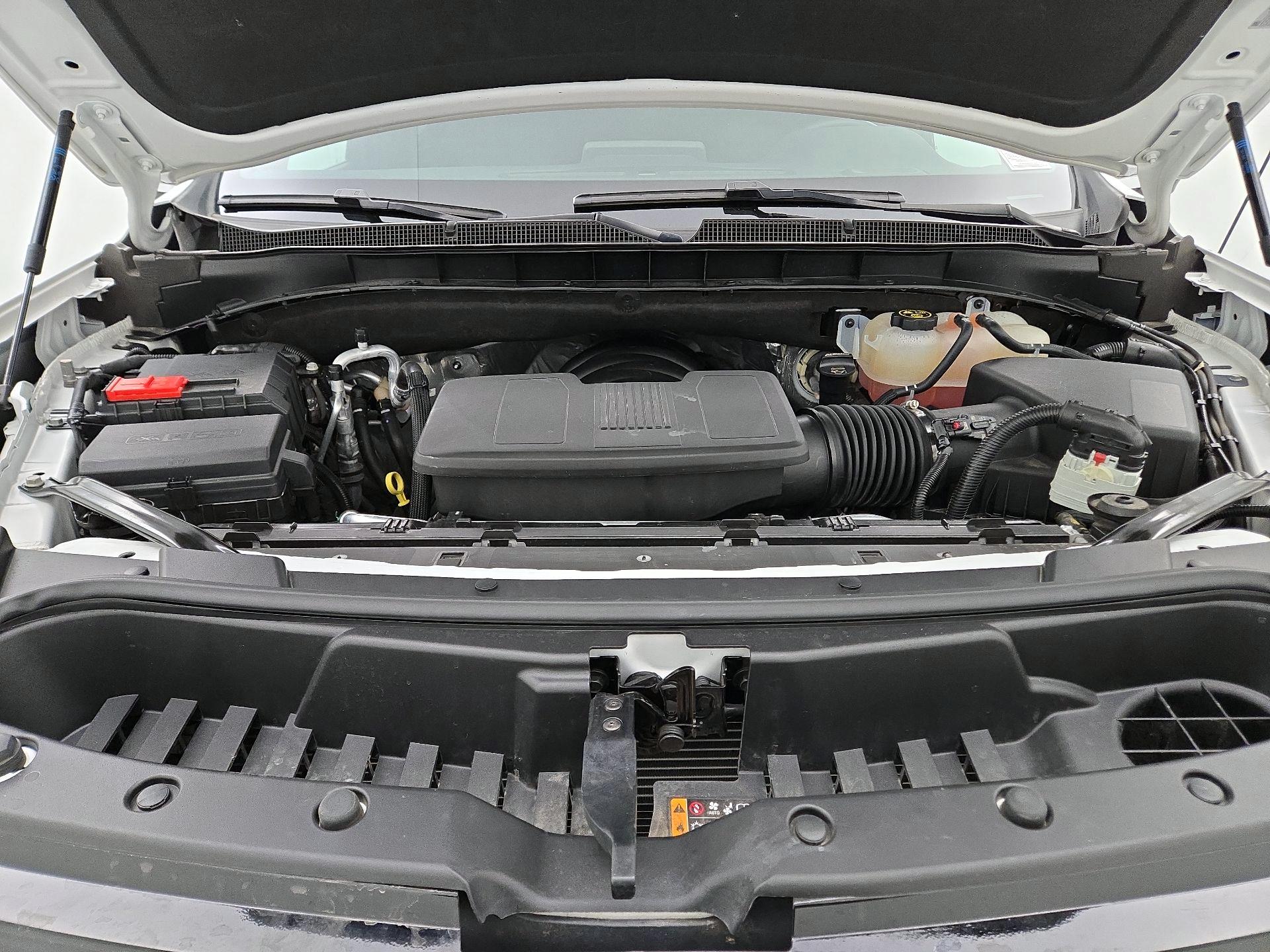 Thumbnail: 2023 Chevrolet Tahoe - 20