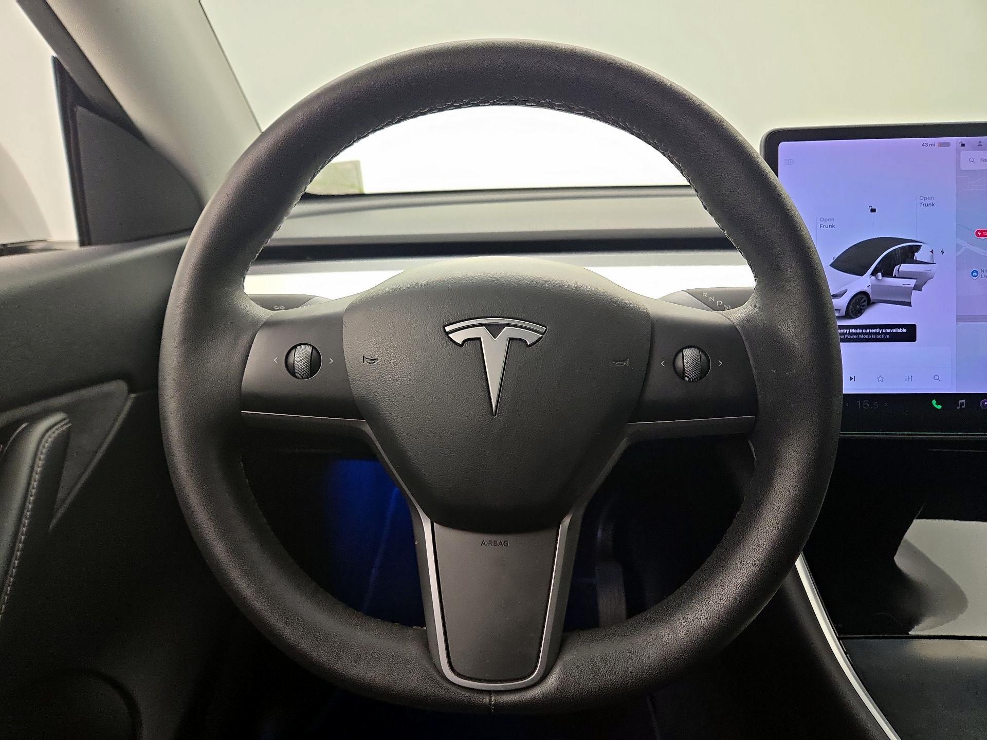 Thumbnail: 2021 Tesla Model Y - 10