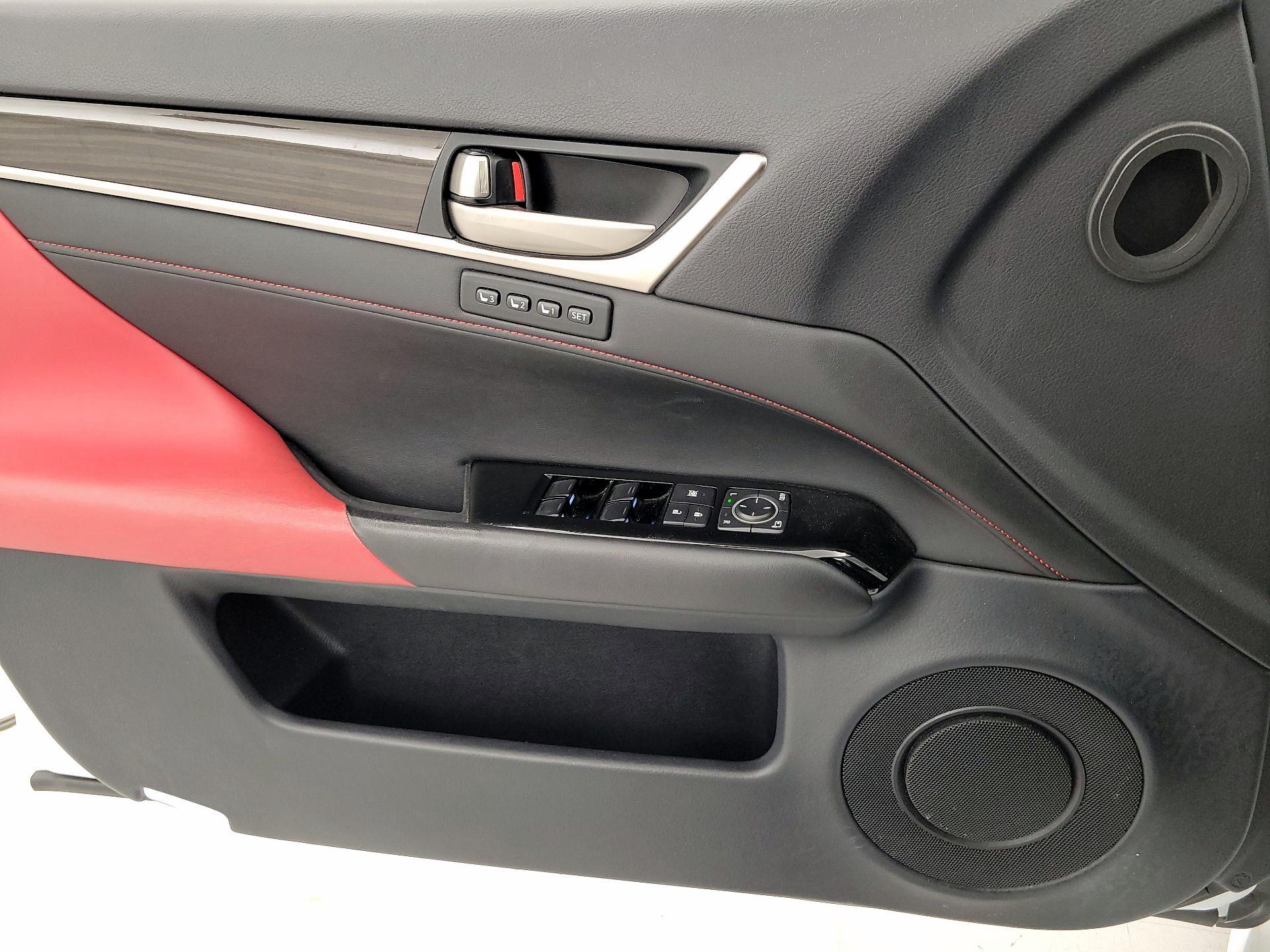 Thumbnail: 2015 Lexus GS - 12