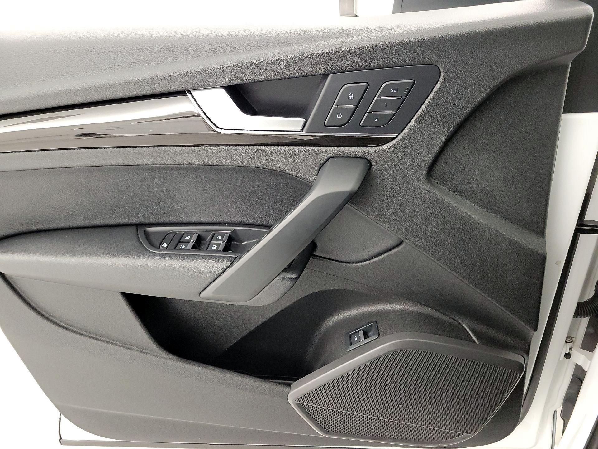 Thumbnail: 2018 Audi Q5 - 12